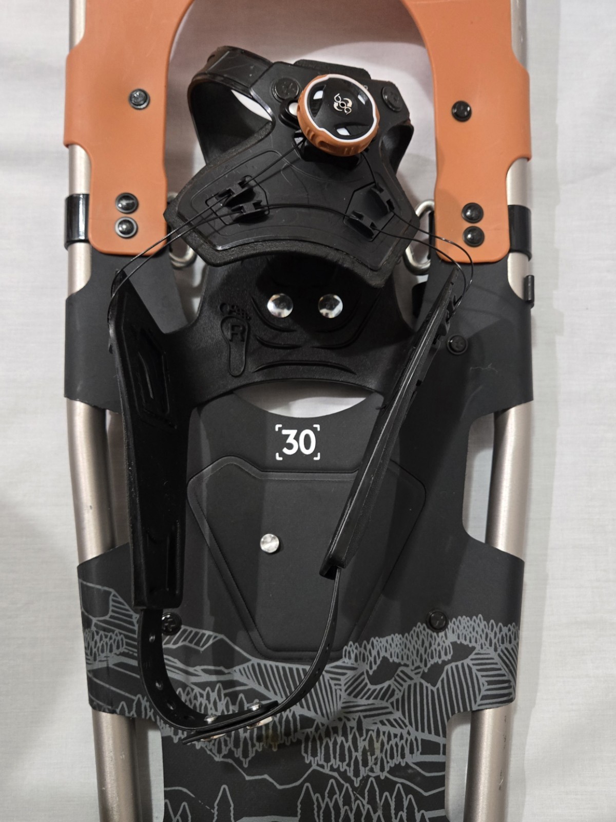 Tubbs Wayfinder Size 30 Snowshoes Black And Orange Excellent Condition