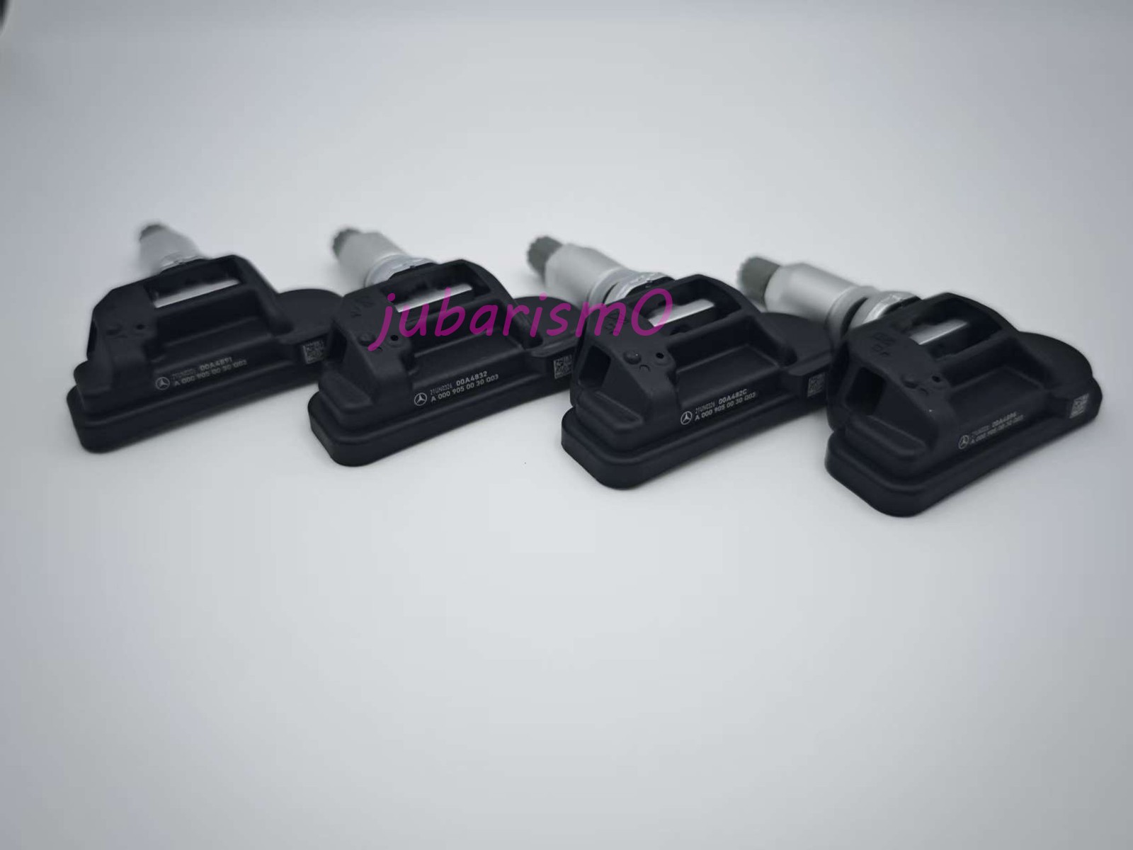4pcs Genuine OEM A0009050030 TPMS Tire Pressure Monitoring Sensors for Benz C300
