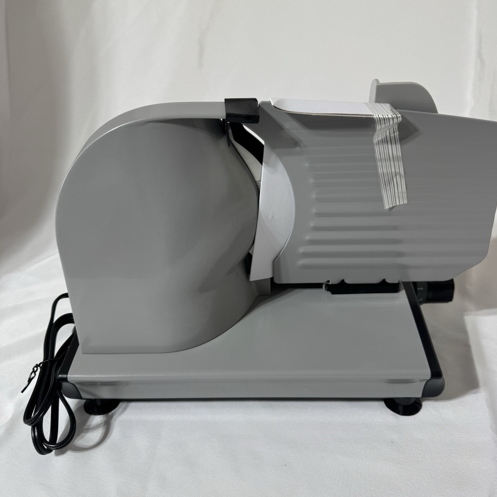 NESCO Stainless Steel 7.5” Food Slicer Adjustable Thickness Silver FS-200 TESTED