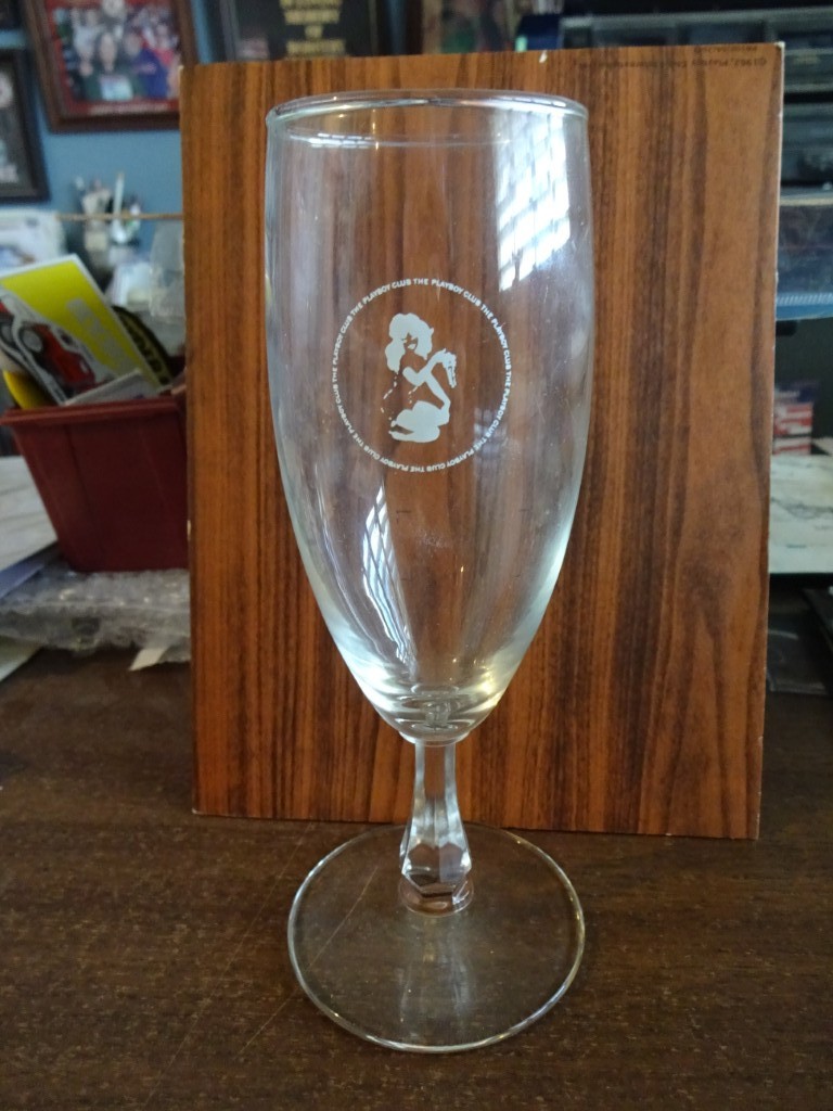 PLAYBOY CLUB CHAMPAGNE GLASS WITH FEMLIN PRINT DESIGN HUGH HEFNER BUNNY