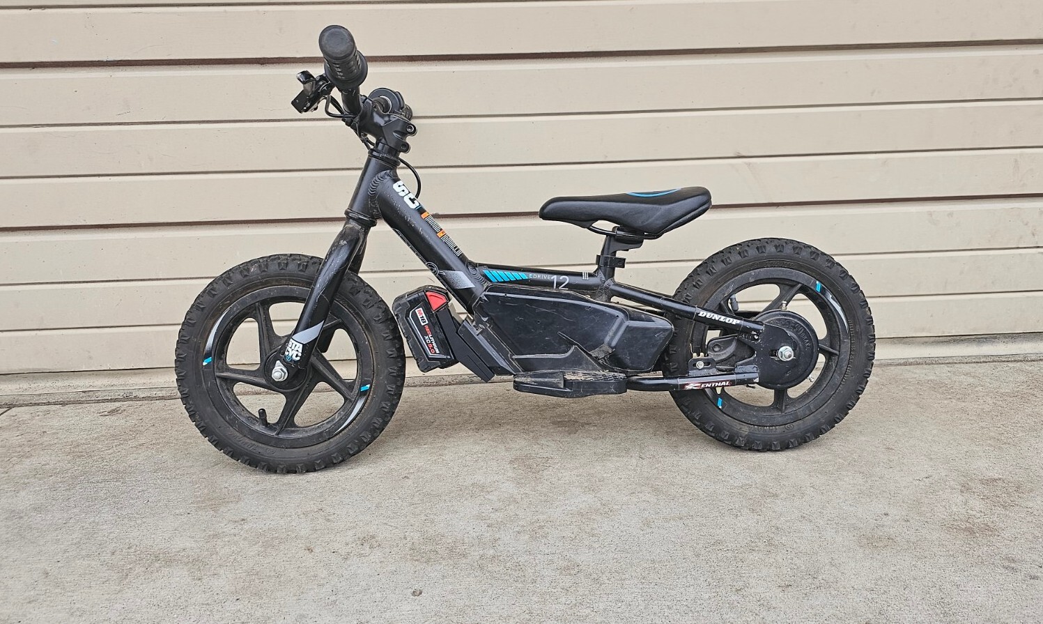 Stacyc Style Battery Adapter for Milwaukee 20v Batteries