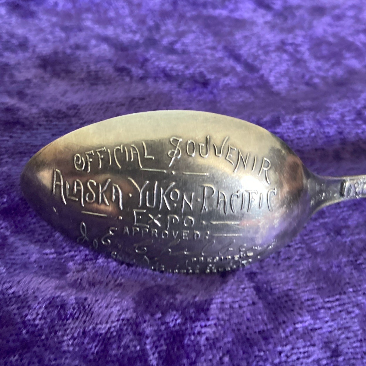 Alaska Yukon Pacific Exposition Souvenir Spoon Silverplate 1909