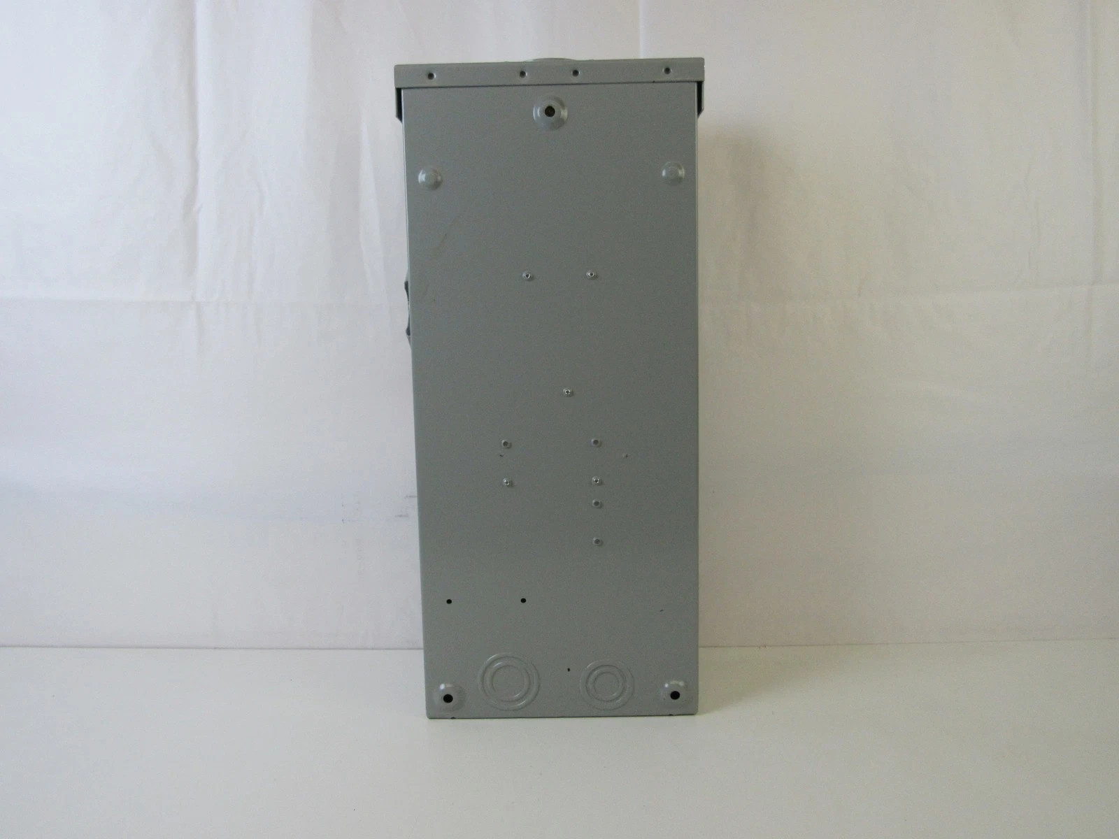 NEW GE TG4323R 100 Amp 240v OUTDOOR Fusible 3Ph 3R Safety Switch Disconnect