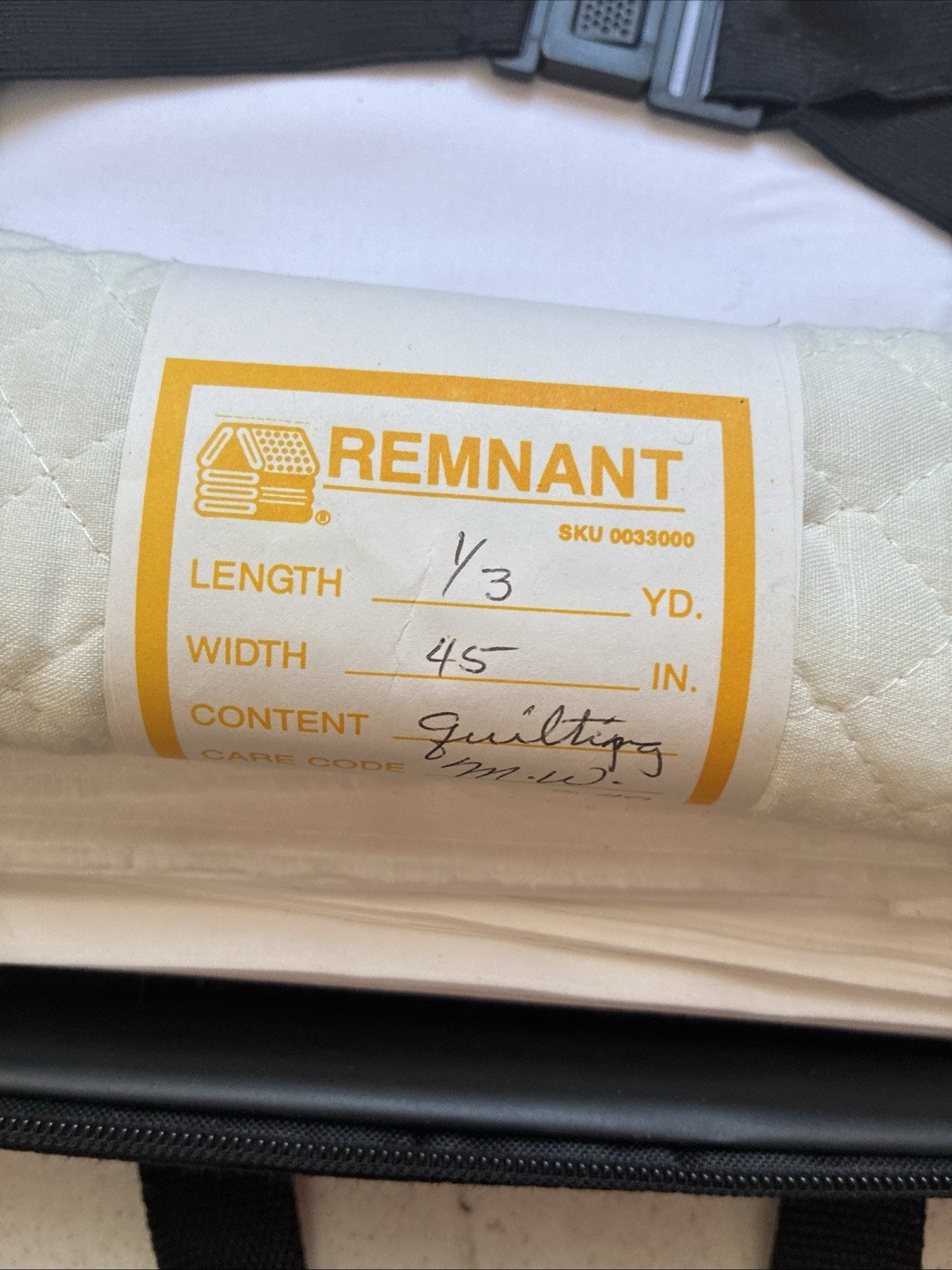 Portable Quilting Organizer Case Kit w Fabric Thread Clips Pattern