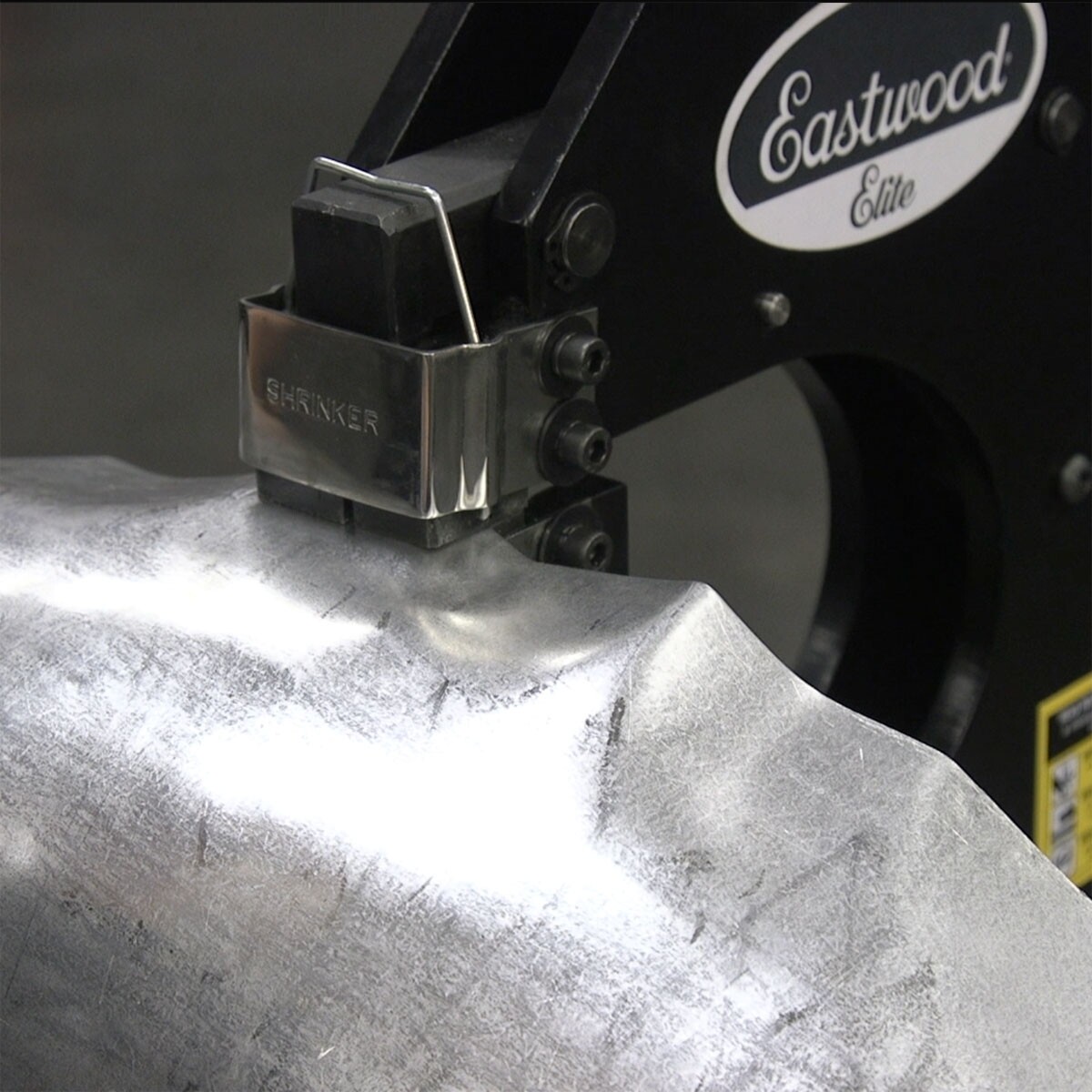 Eastwood 17 inch Elite Deep Jaw Steel Metal Shrinker Stretcher 31 Lbs