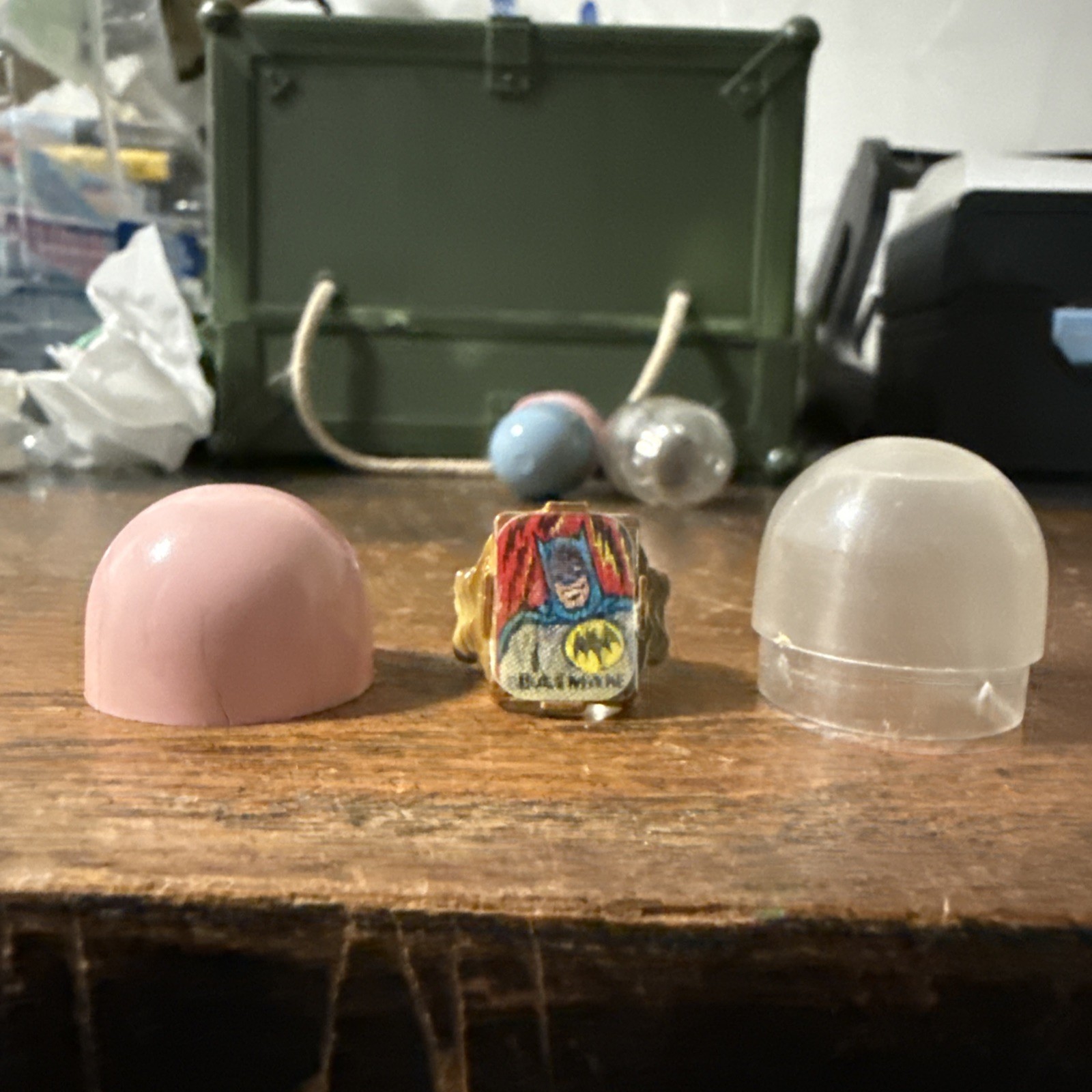 Vintage Batman Bruce Wayne Flicker Ring W Original Gum Ball Case 1960s Rare