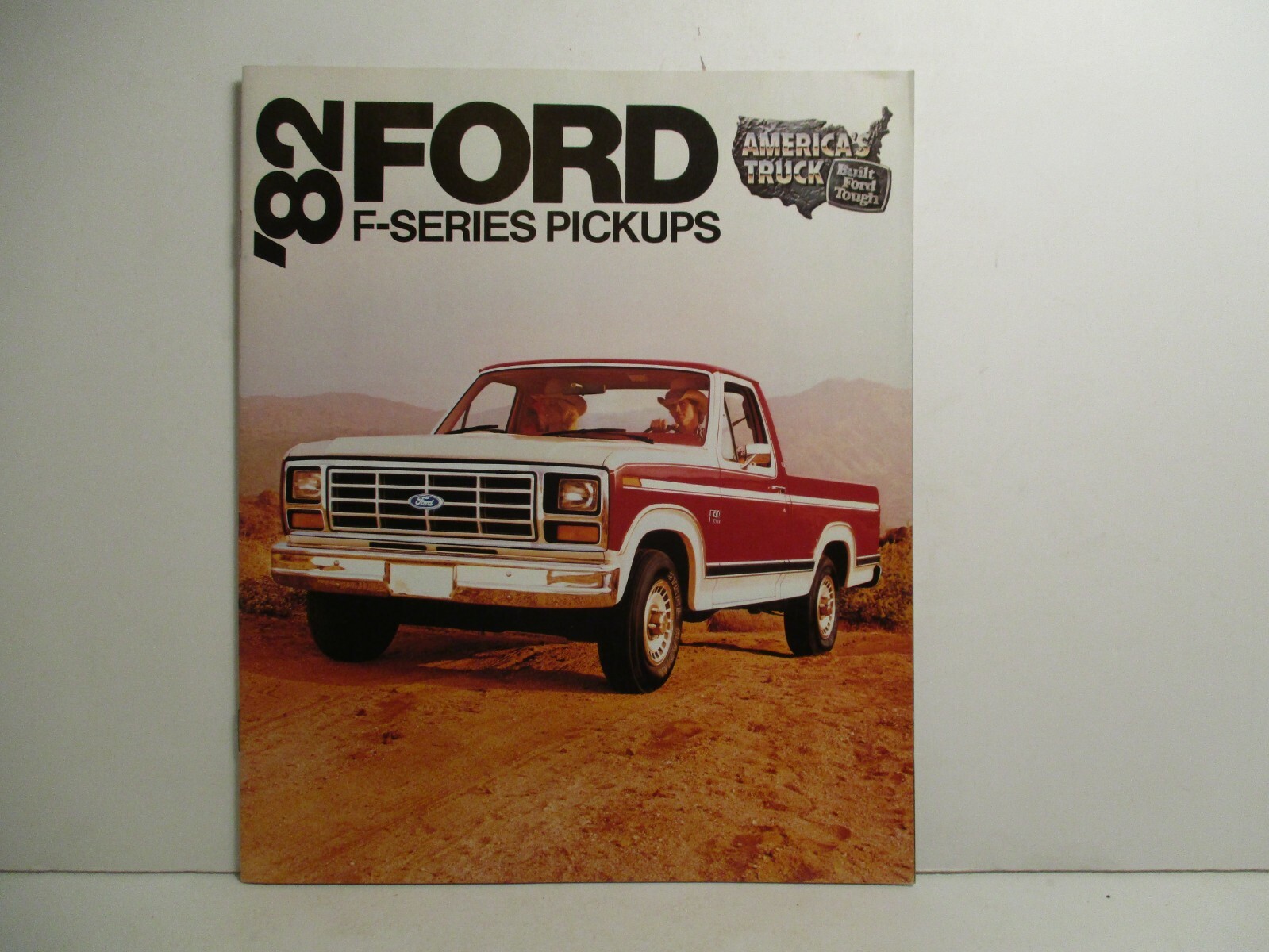 1982 Ford F-Series Pickups Vintage Gas Oil Garage Trucks Dealer Brochure Garage
