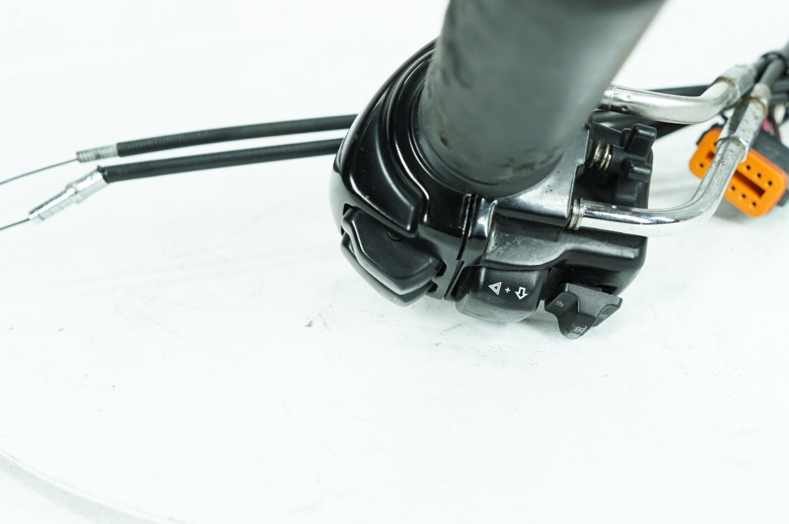 01 Harley Touring Electra Classic OEM Right Engine Start Kill Switches Controls