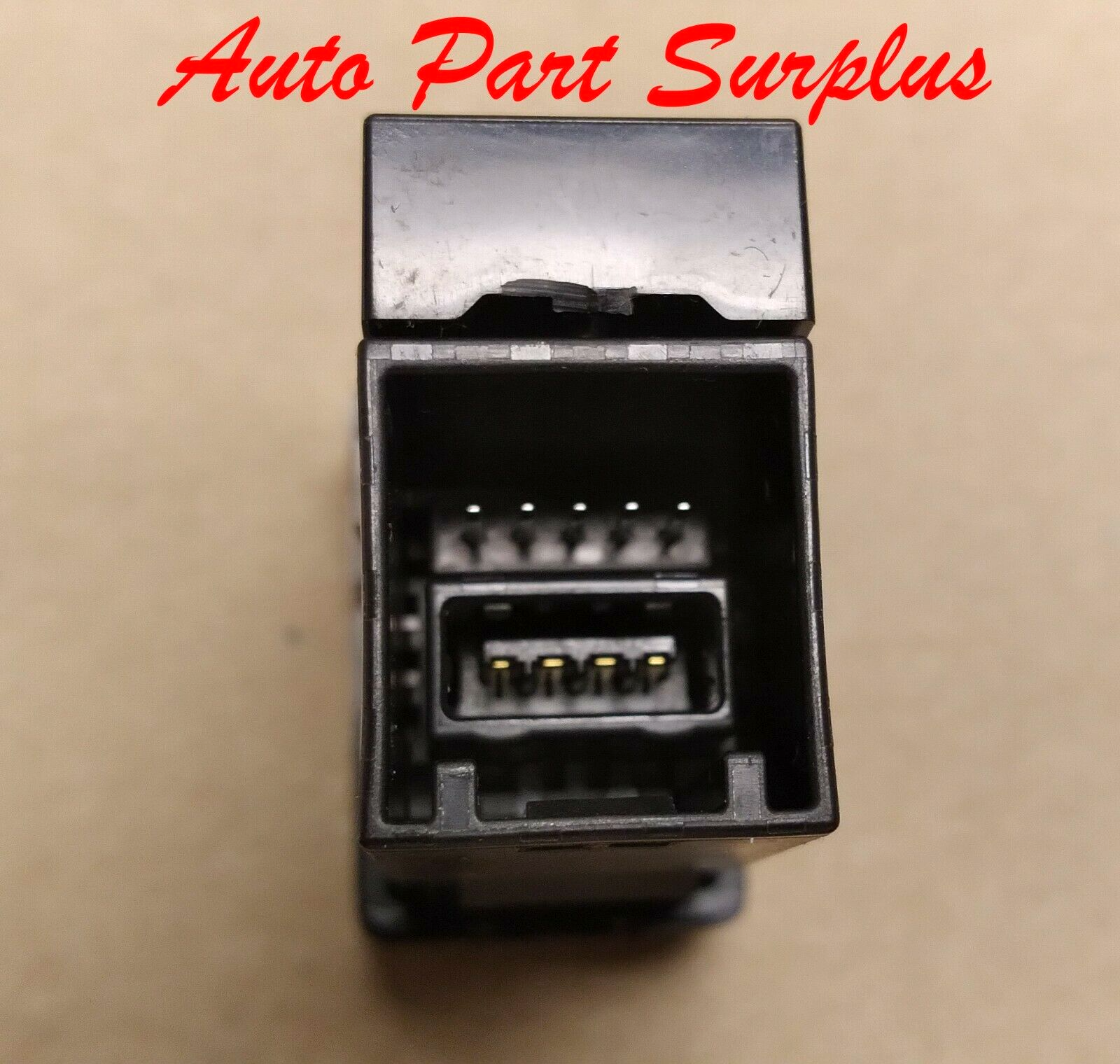 New OEM 2012, 2013, 2014 Toyota Camry USB /Auxillary AUX adapter 86190-06030