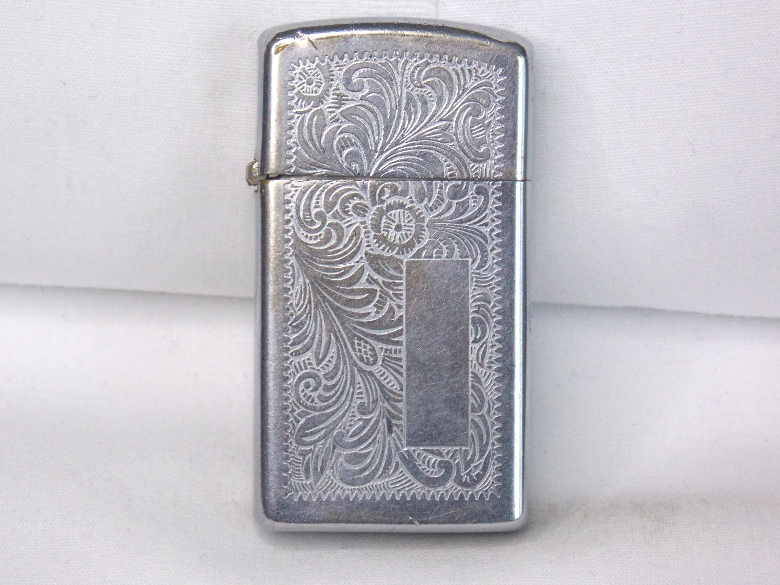 VINTAGE SLIM ZIPPO LIGHTER VENETIAN