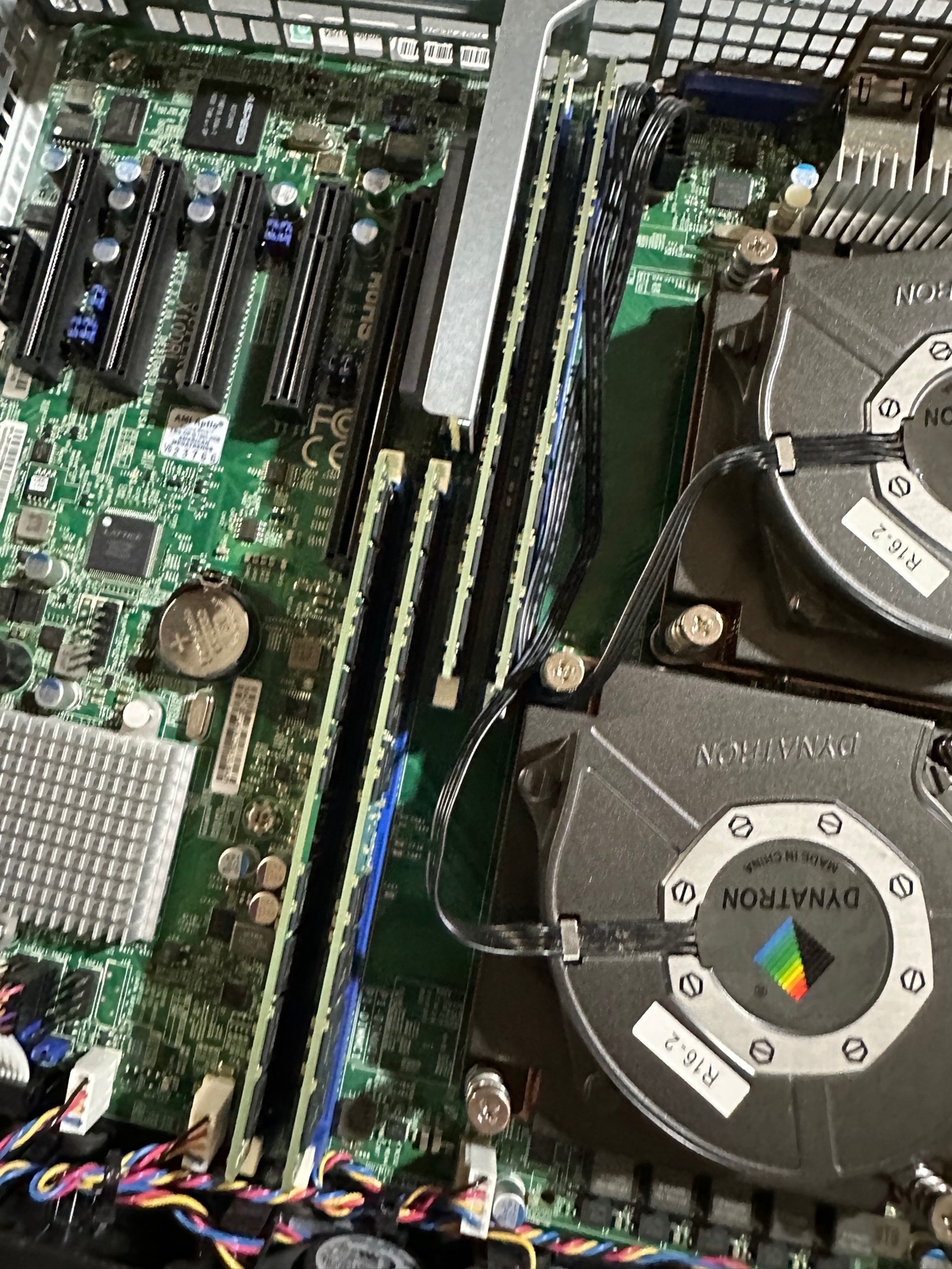 SUPERMICRO 813M-4 Server w/ 4x 4TB HDD WD40EFRX RED NAS 6018R-MT 8x 16GB