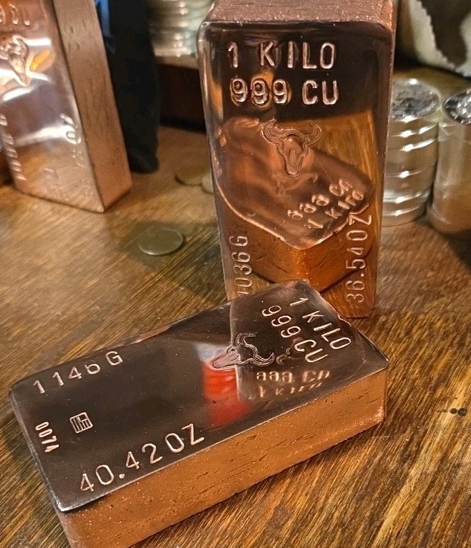 1 Kilo Hand Poured Solid Copper Bullion Bar .999 Pure Fine Copper Kg Ingot