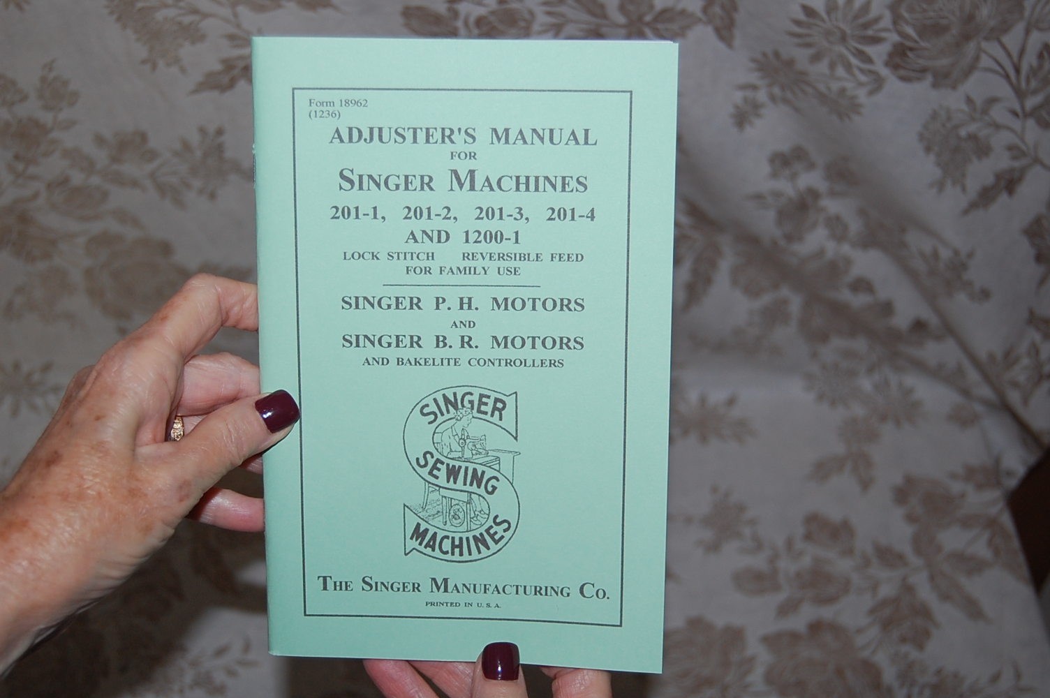 Singer Adjusters Manual for Service and Timing of 201 and 1200 Sewing Machines