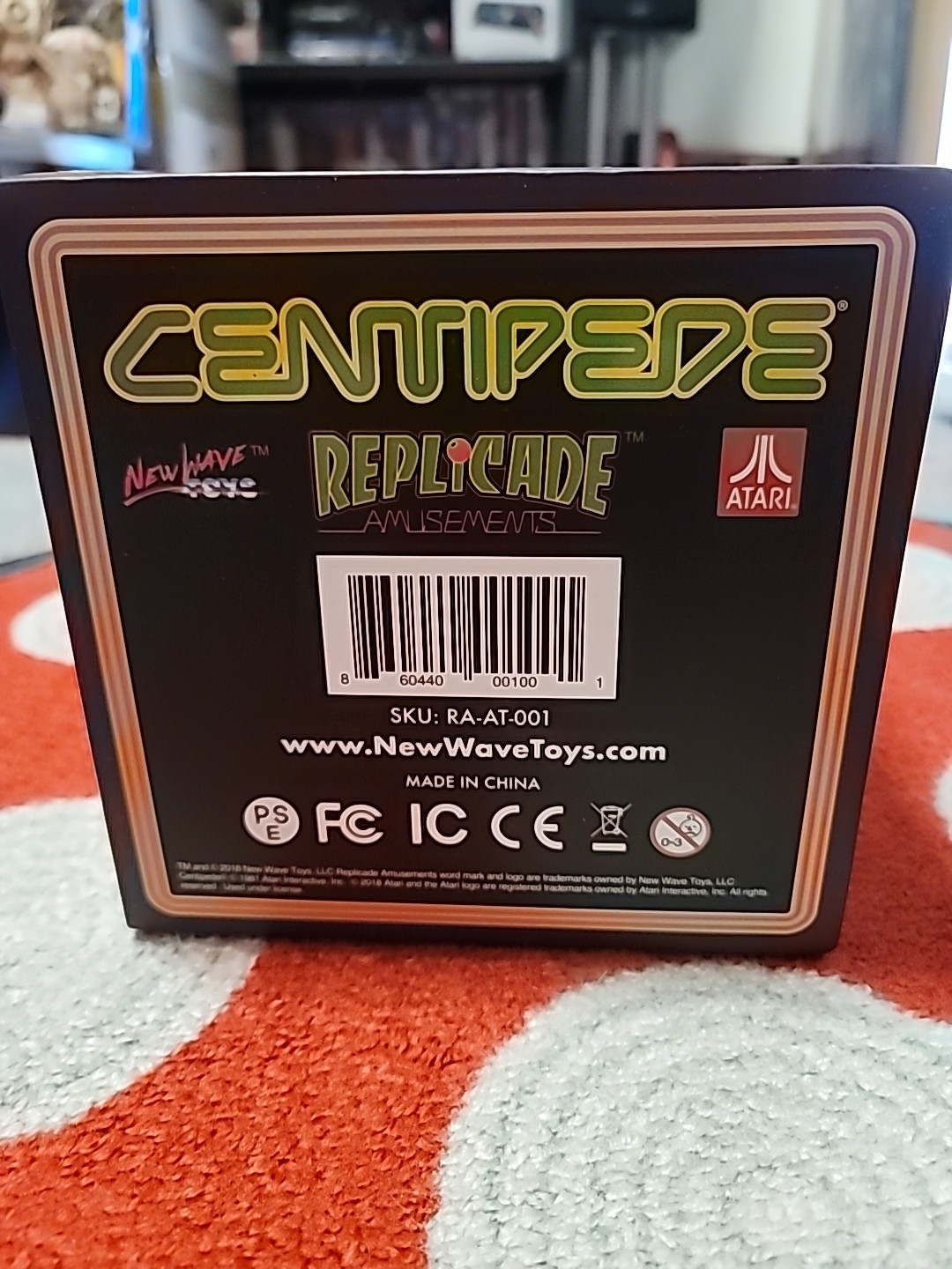 Centipede arcade game 1/6 replicade new wave toys Atari