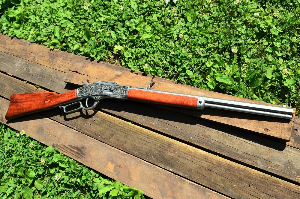 Winchester M1873 Engraved Lever Action Rifle - 1873 - Wild West - Denix Replica