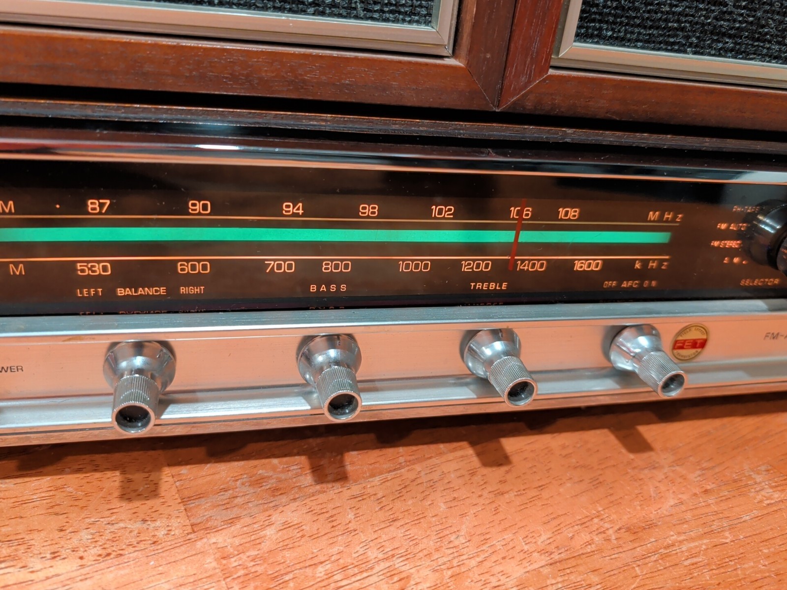 Near Mint Panasonic RE-7670 Stereo Receiver With Original Panasonic Speakers Set