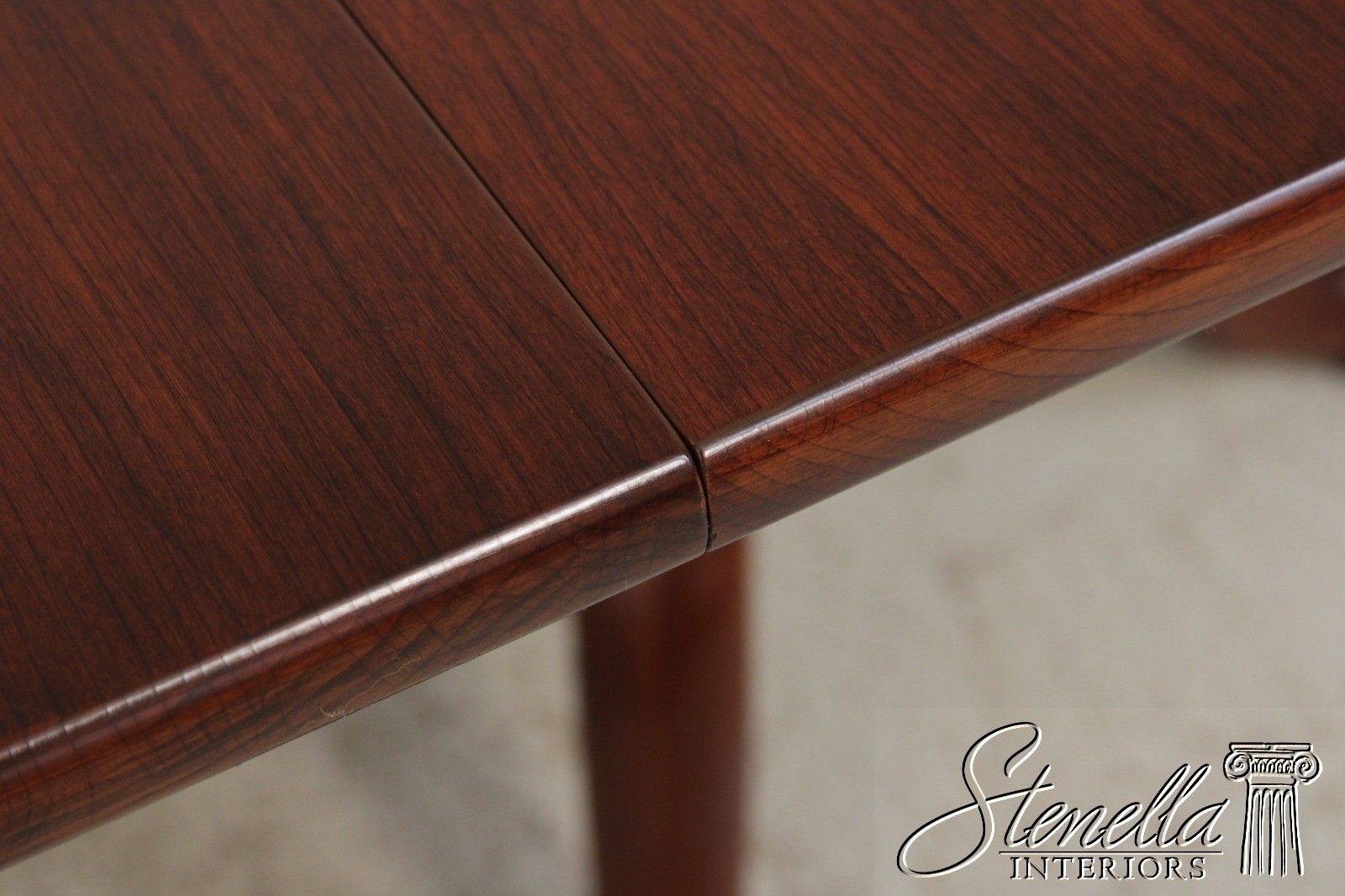 LF72273: HENKEL HARRIS Cherry Queen Anne Style Double Pedestal Dining Table