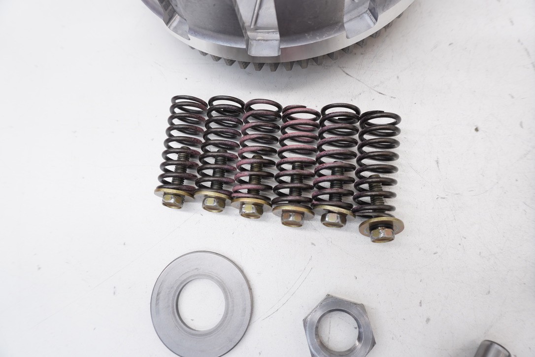 2003 CR250R Clutch OEM Basket Inner Hub Pressure Plate Springs Honda 92-07 #2