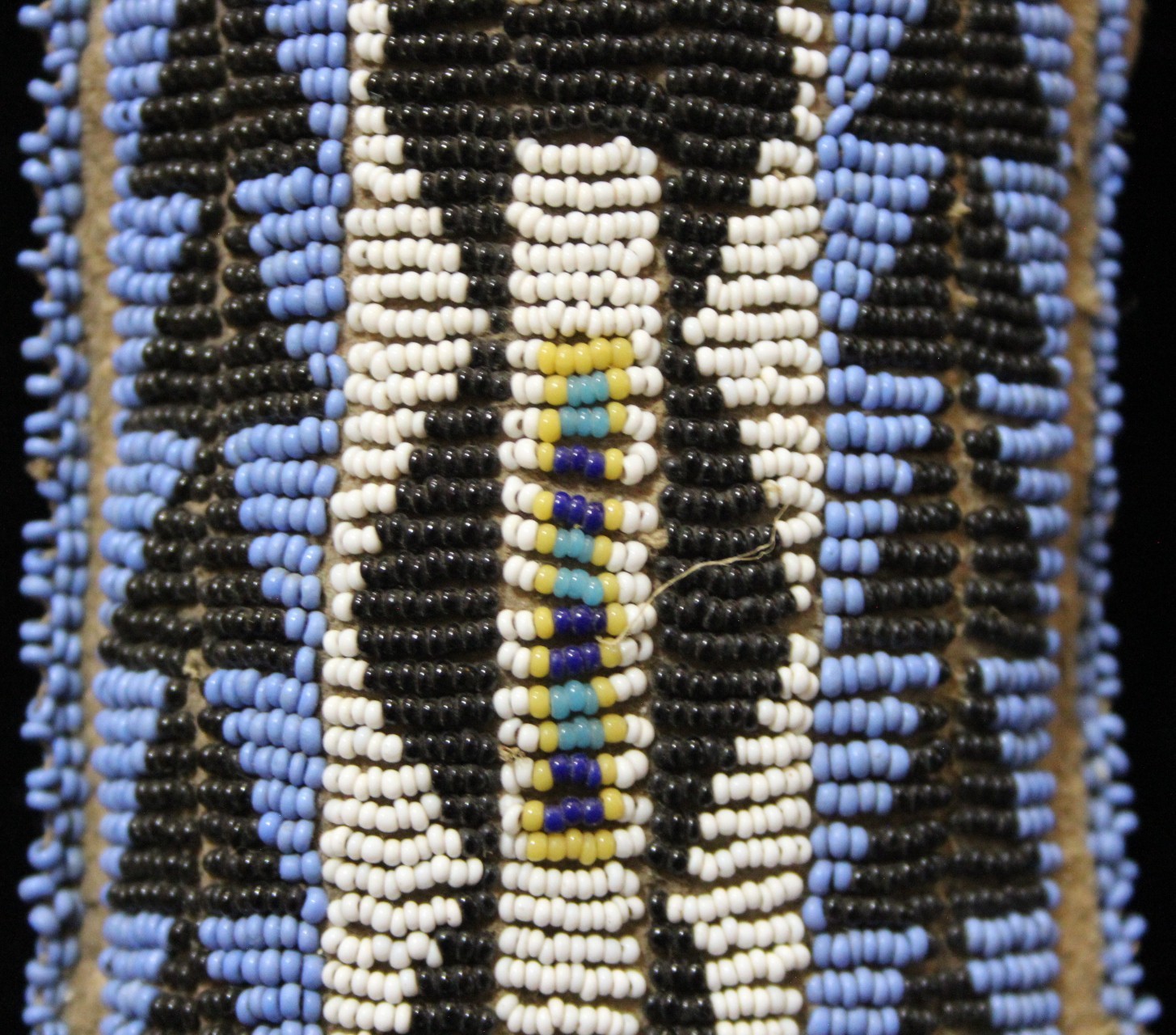 Vintage Beaded Ute Tab Bag