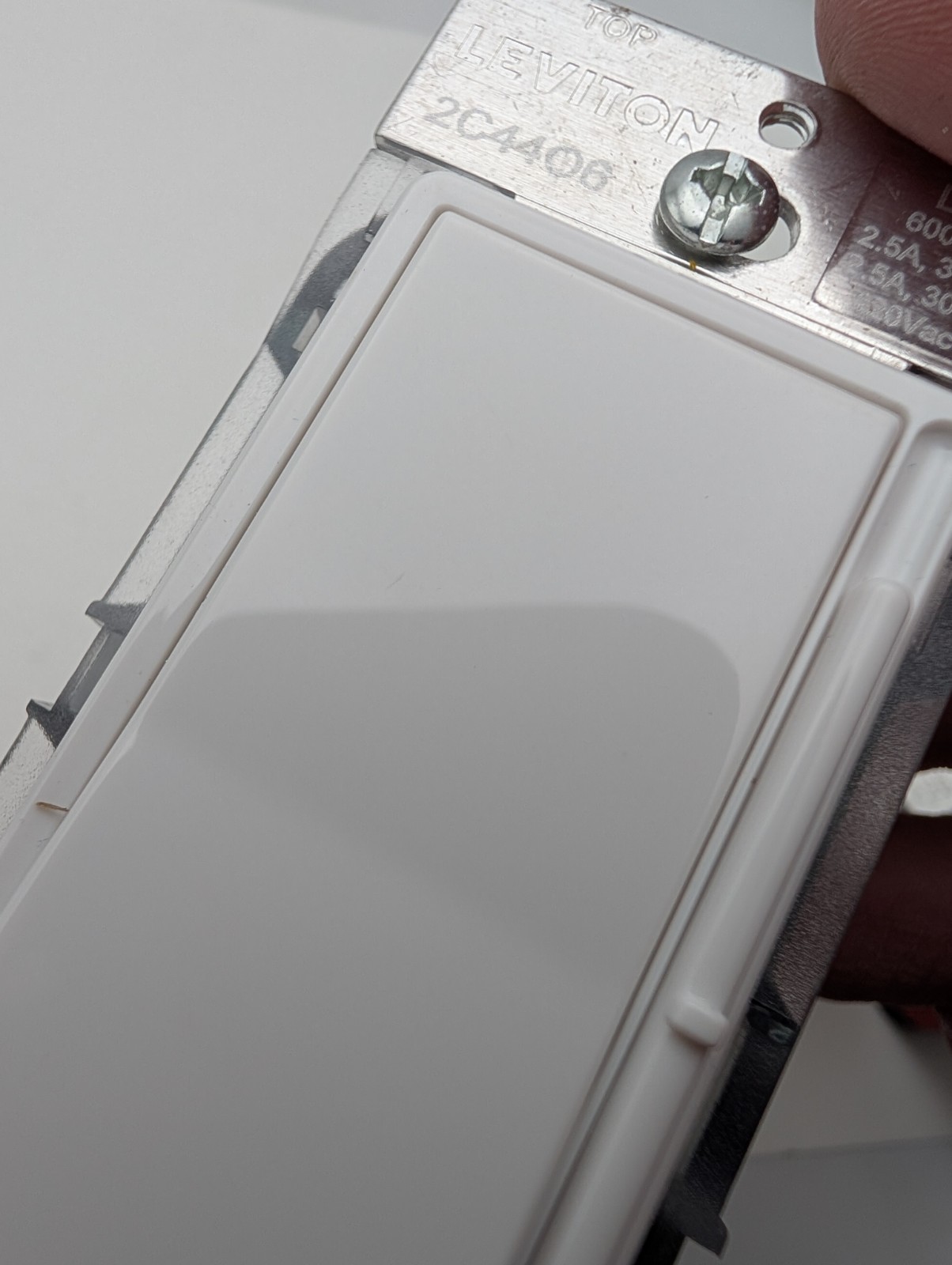 4x LEVITON DSL06-1TW Decora Rocker Dimmer Slide Bar White Light Scuff/Scratch