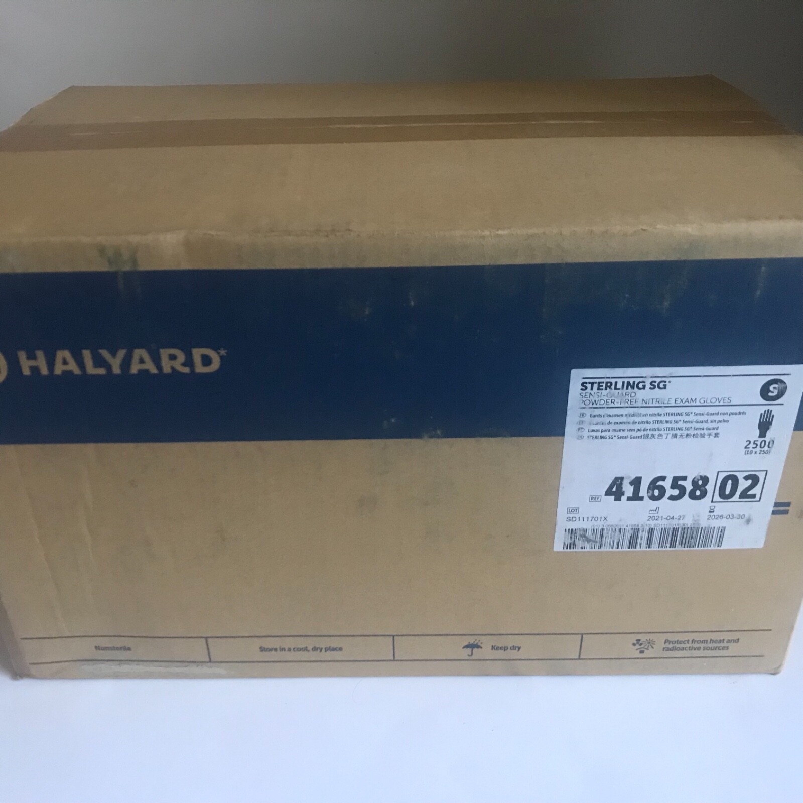 2500 Count Case - Halyard Nitrile Exam Gloves Size Small 3.5 Mil Exp. 2026