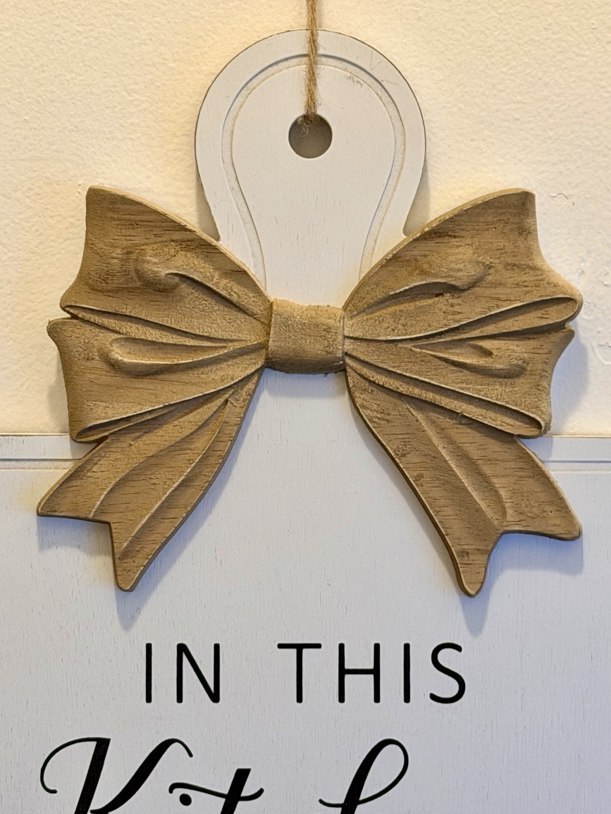 White Wooden Cutting Board W/ Bow Farmhouse-Style Kitchen Wall Decor