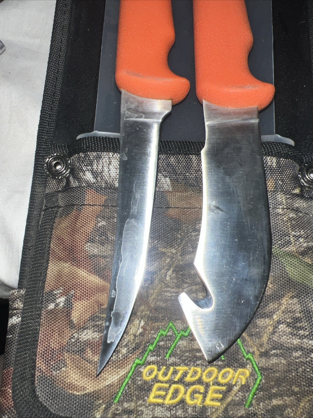 Outdoor Edge Game Skinners Wild Cape And Wild Skin Knifes Blaze And Bone