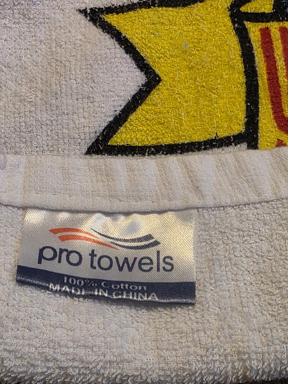 Ultimate Fighting Championship White LOGO Towel Gym Workout Sweat UFC