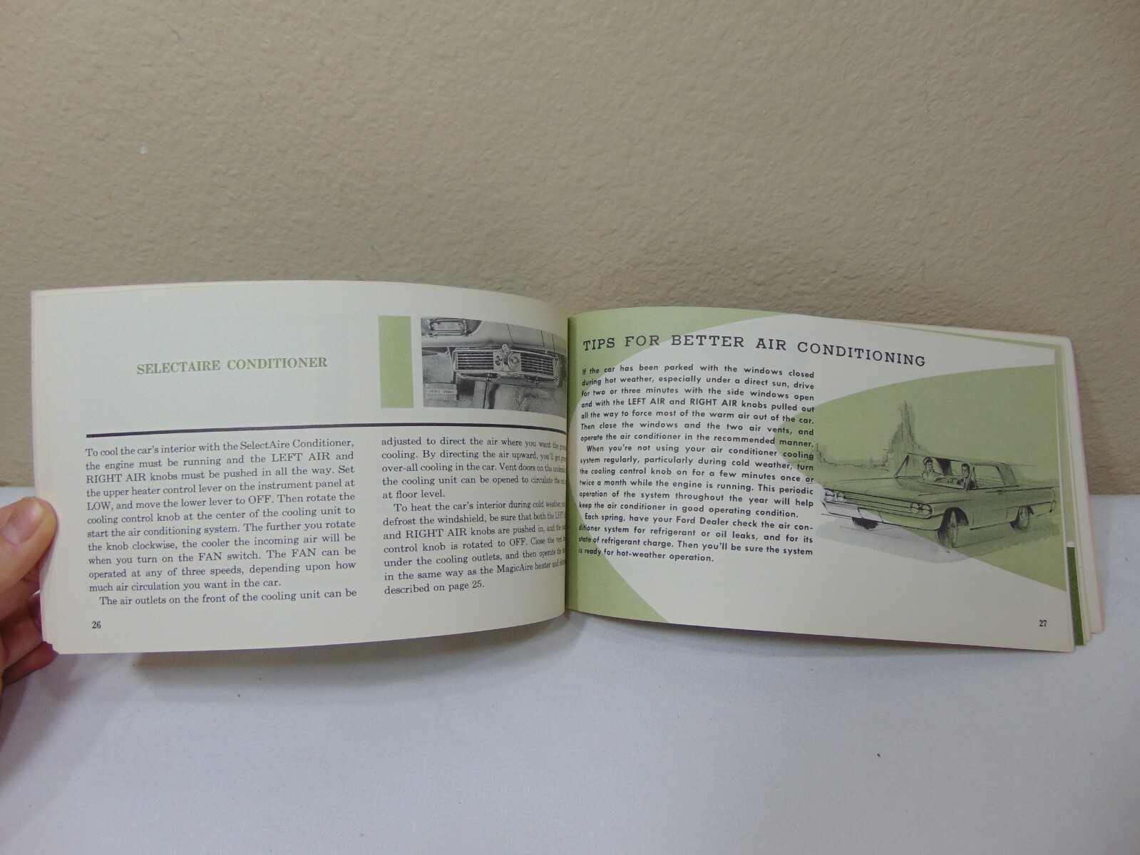 VINTAGE 1961 FORD CAR OWNER'S MANUAL FAIRLANE 500 TOWN RARE