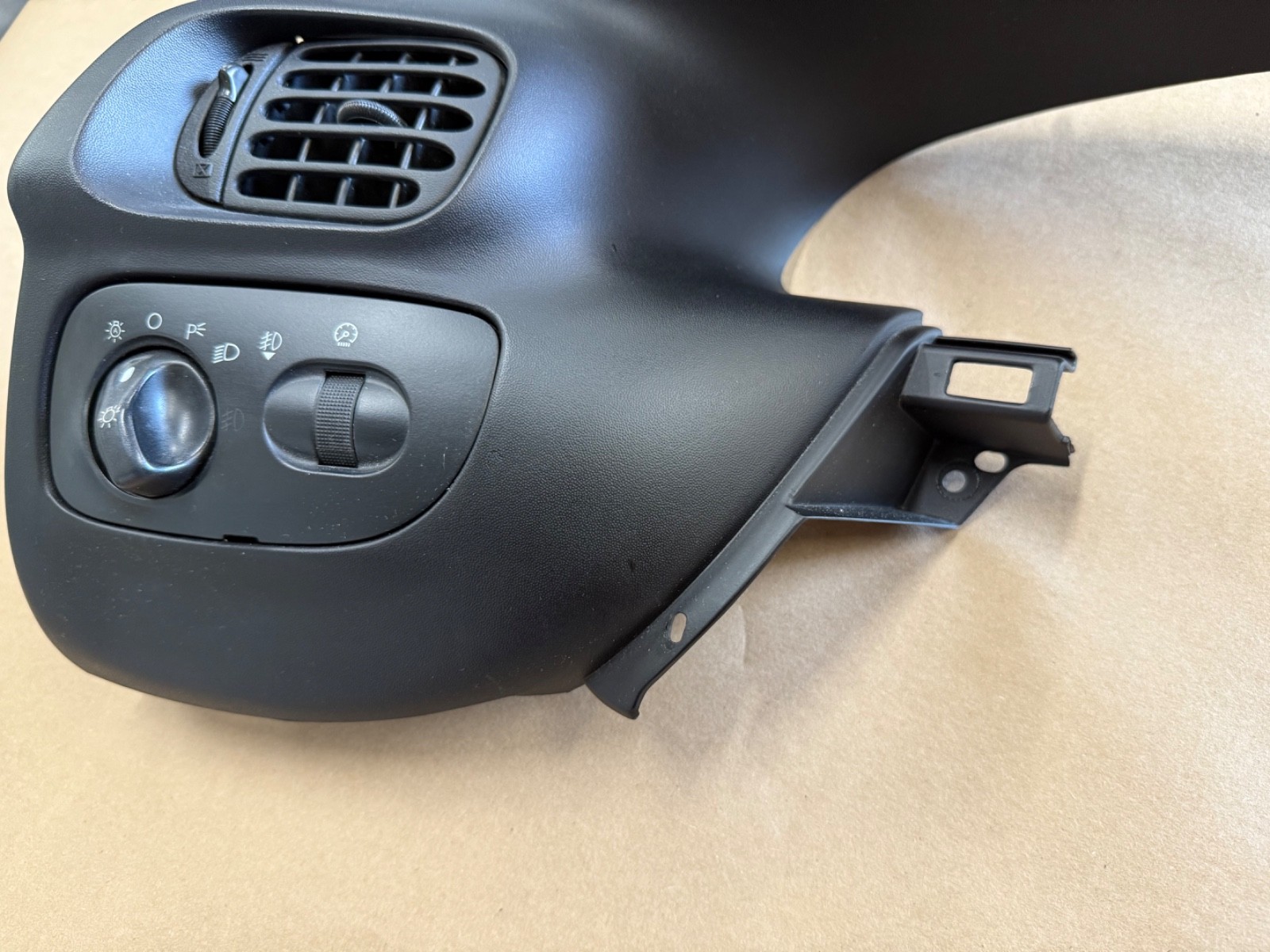 1999-2004 Ford F-150 SVT Lightning Dash Instrument Cluster Trim Dash Bezel Black