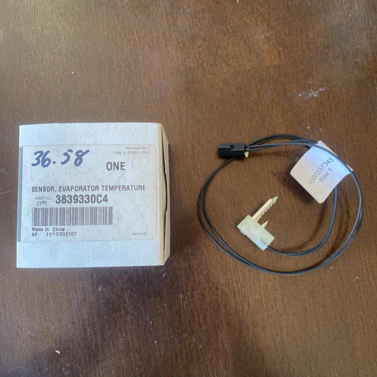 International/navistar 3839330c4 Evaporator Temperature Sensor Freeze Probe