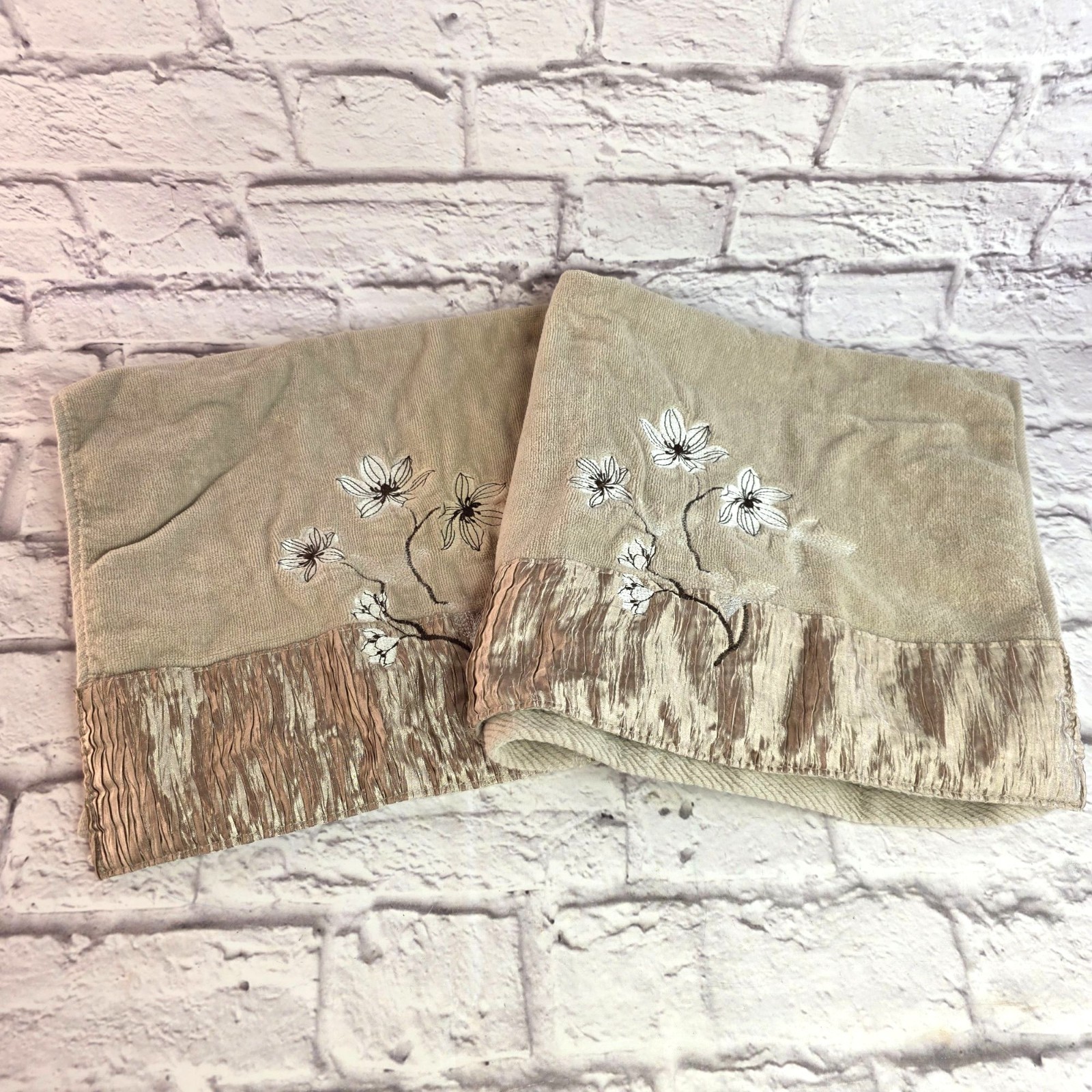 Croscill Magnolia Bath Towel 6-Piece Set Beige Embroidered Floral 100% Cotton