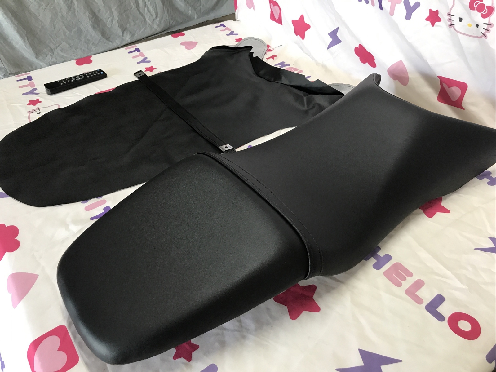 HONDA CBR600 CBR600F4 SEAT COVER CBR 600F4 1999 - 2007 + STRAP (H*-26)