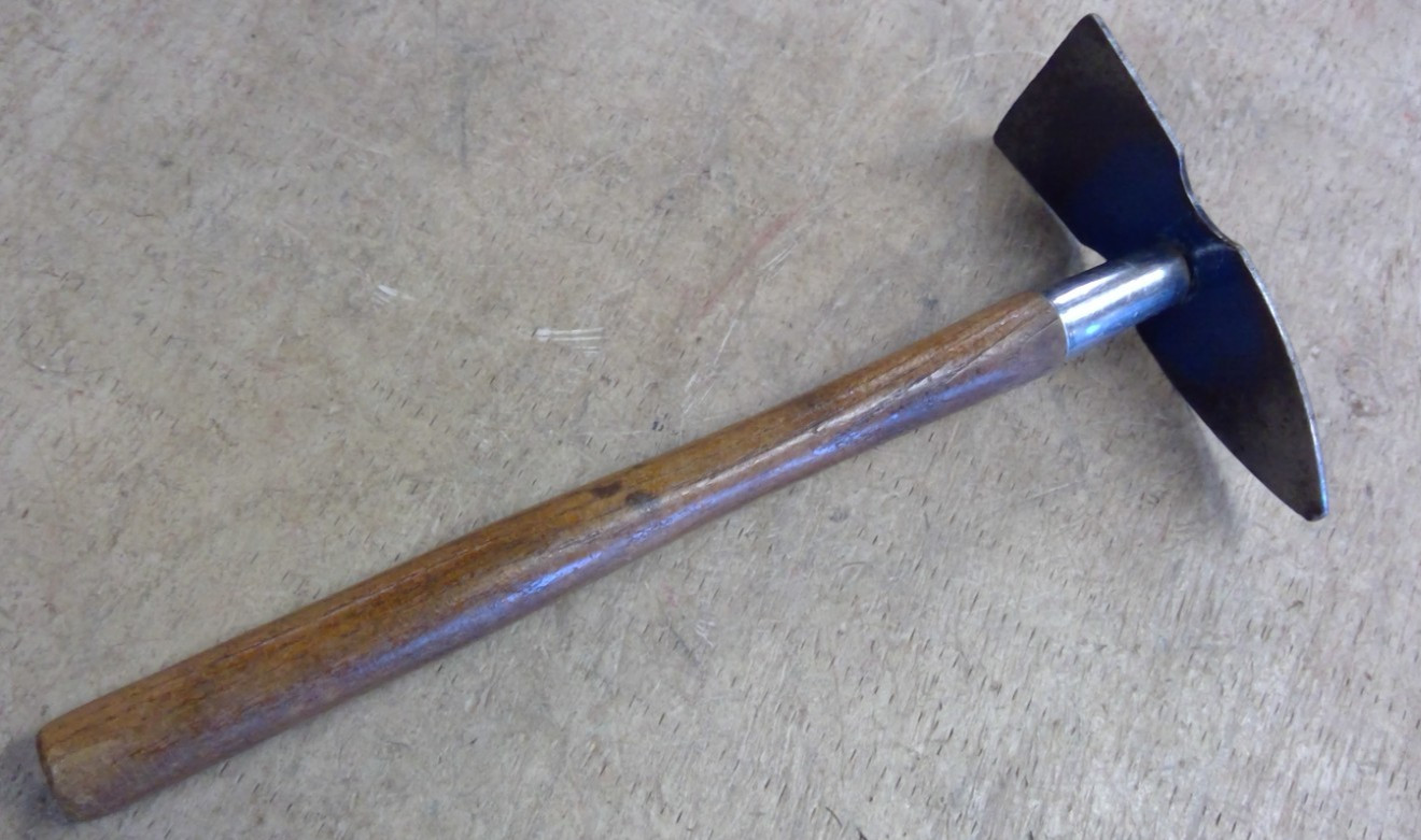 Cool Unique Hand Cultivator Hoe Garden Tool Wood Handle