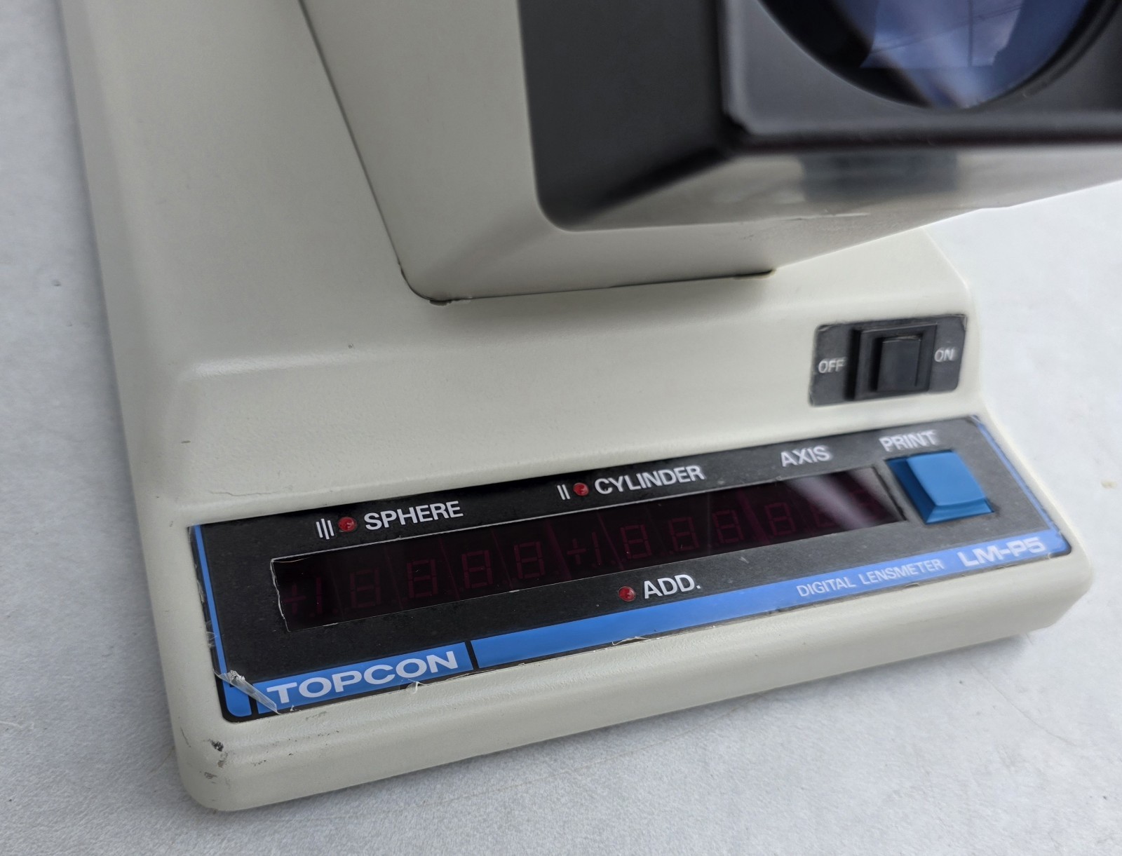 Topcon LM-P5 Digital Lensmeter POWERS ON! -for parts only