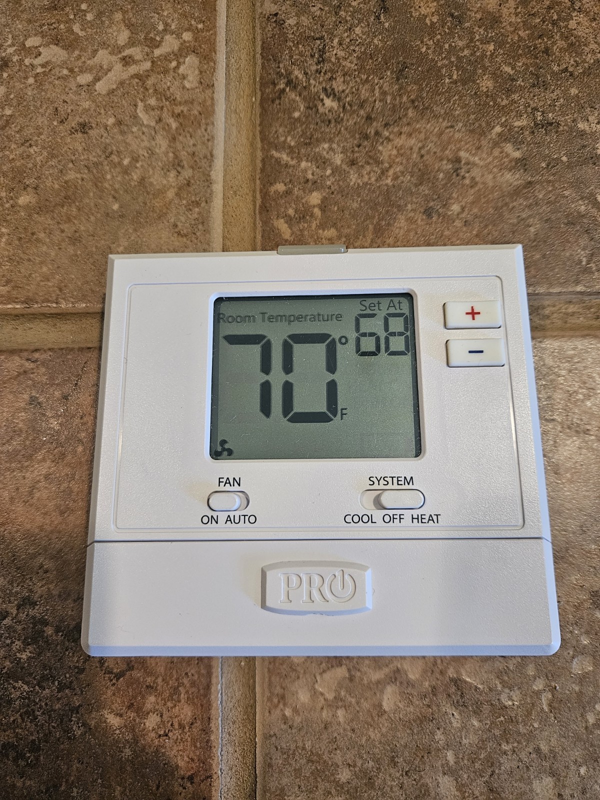 Genuine Pro1 T701 Digital Non Programmable Thermostat Blue Screen Working Tested