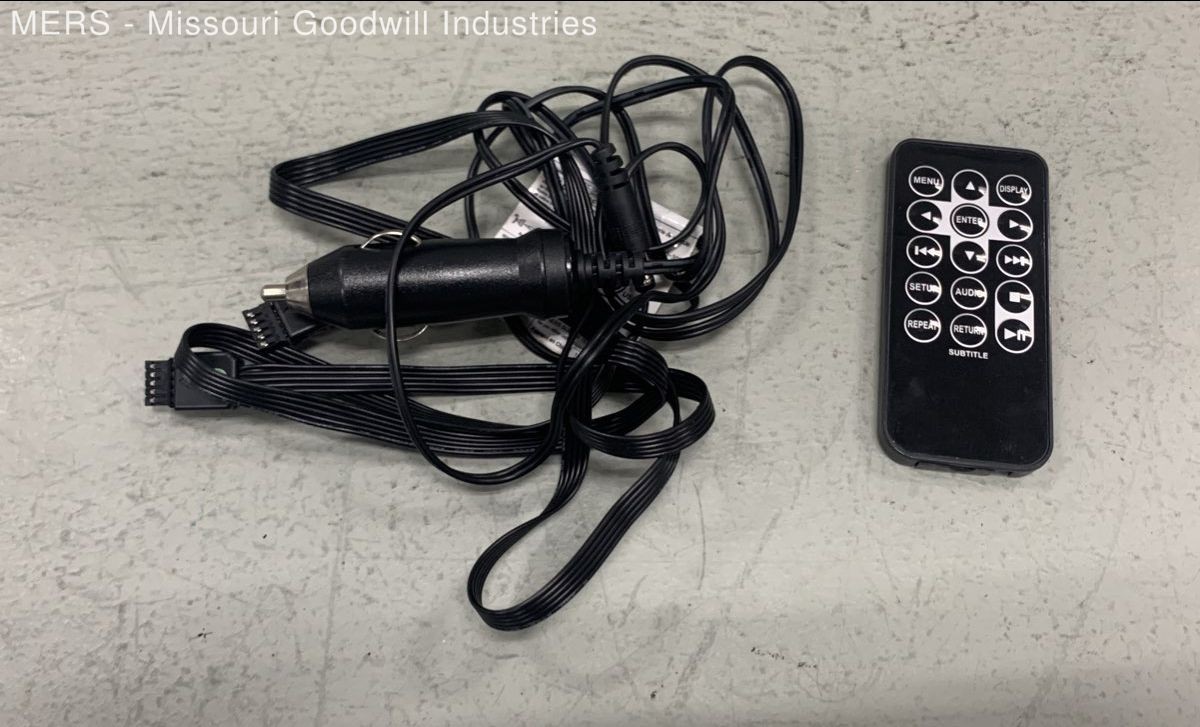 RCA DRC79108 Black Dual Screen Portable DVD System Remote Untested Mobile