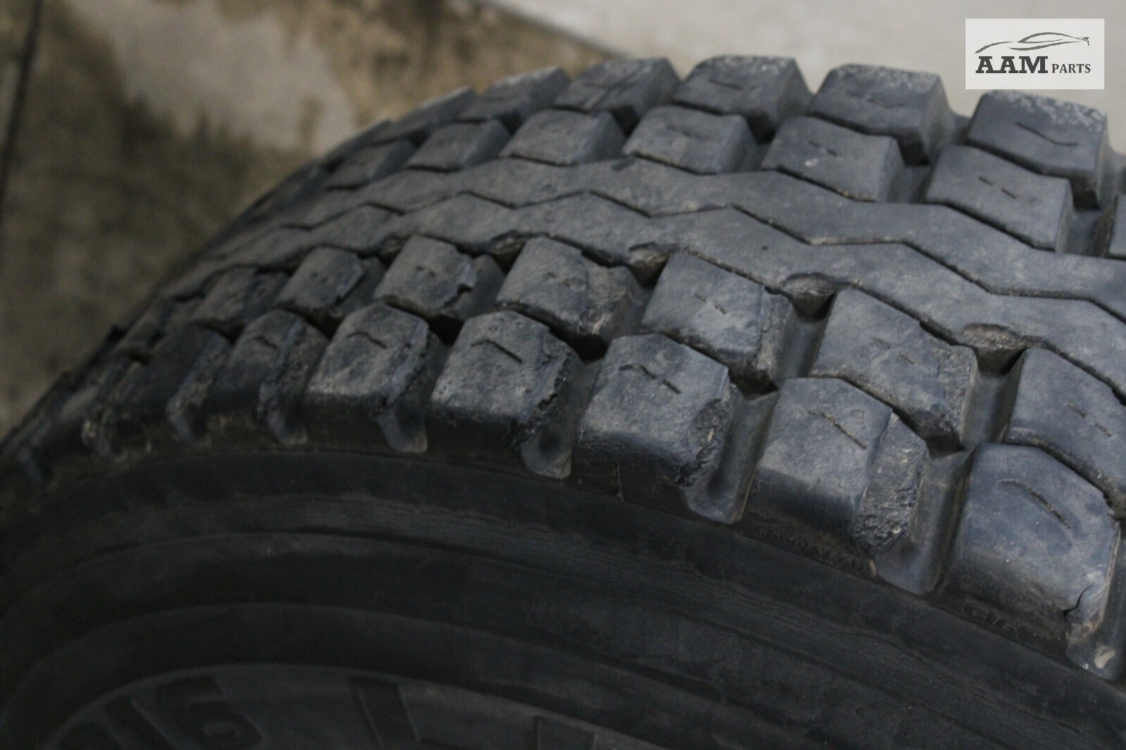 2018-2024 FREIGHTLINER CASCADIA TIRE GOODYEAR 295/75 R22.5 16/32 NDS OEM