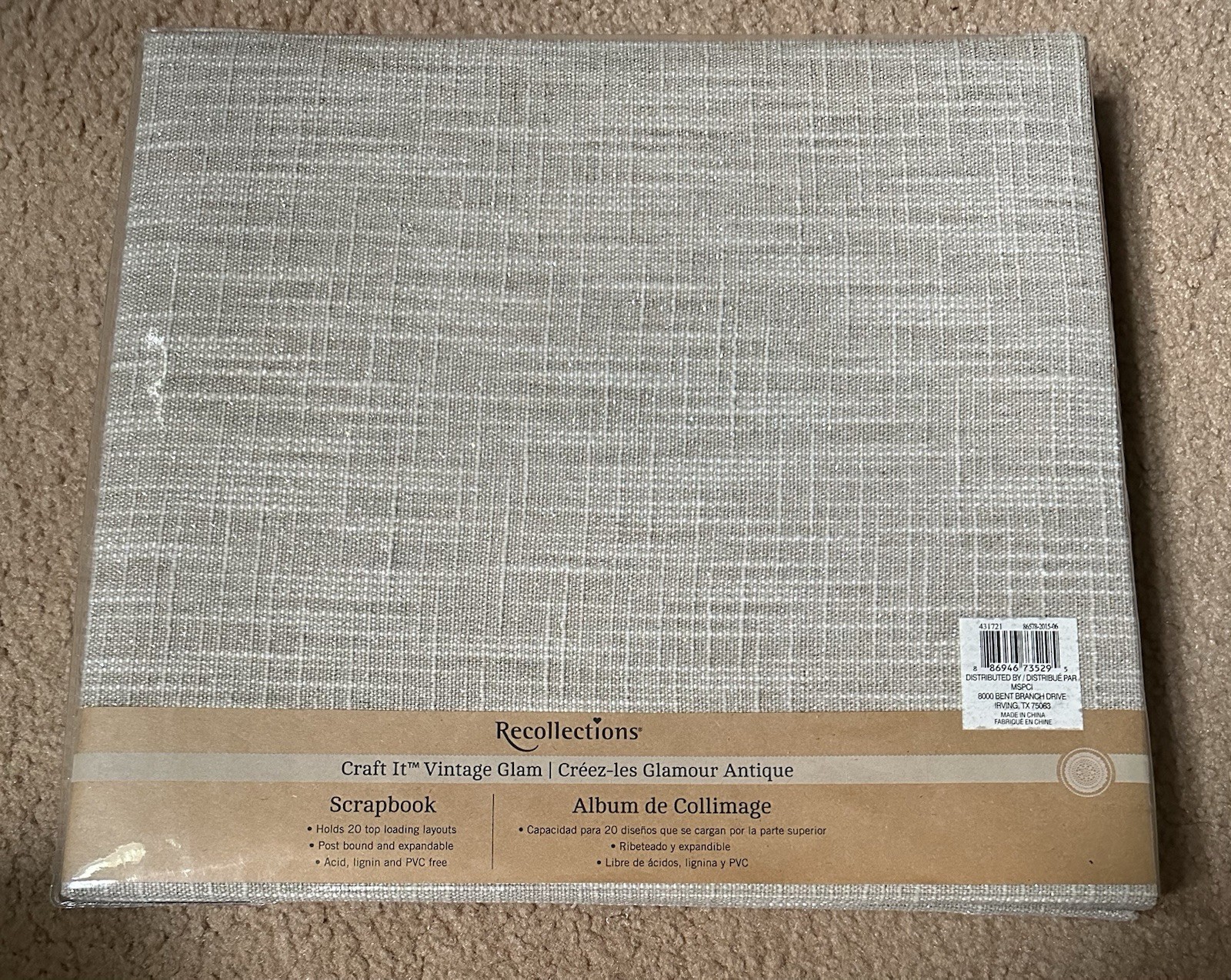 Recollections family photo album 12 in x 12 in or 30.4 cm x 30.4 cm10 pages