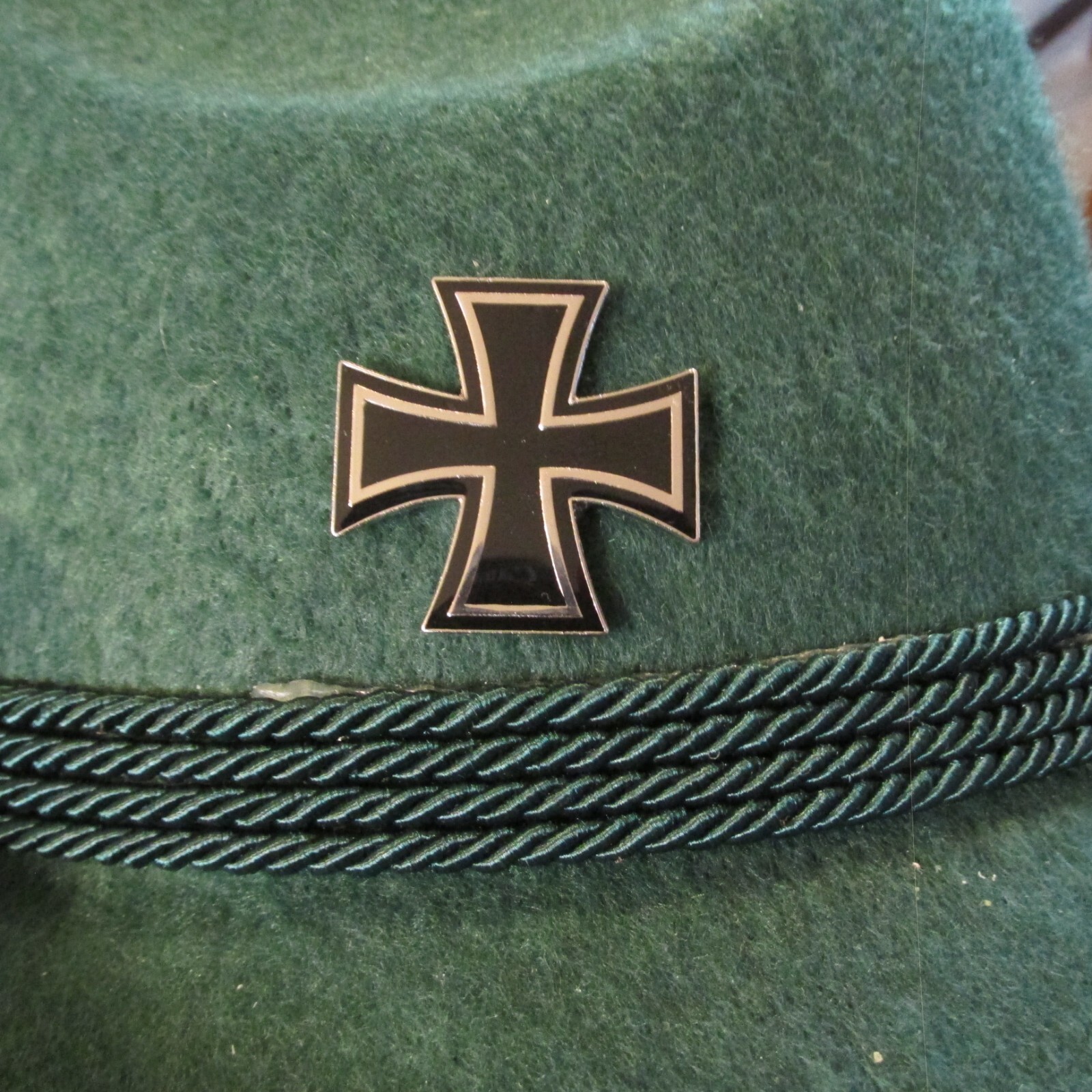 Iron Cross Enamel Military/German Hat Pin