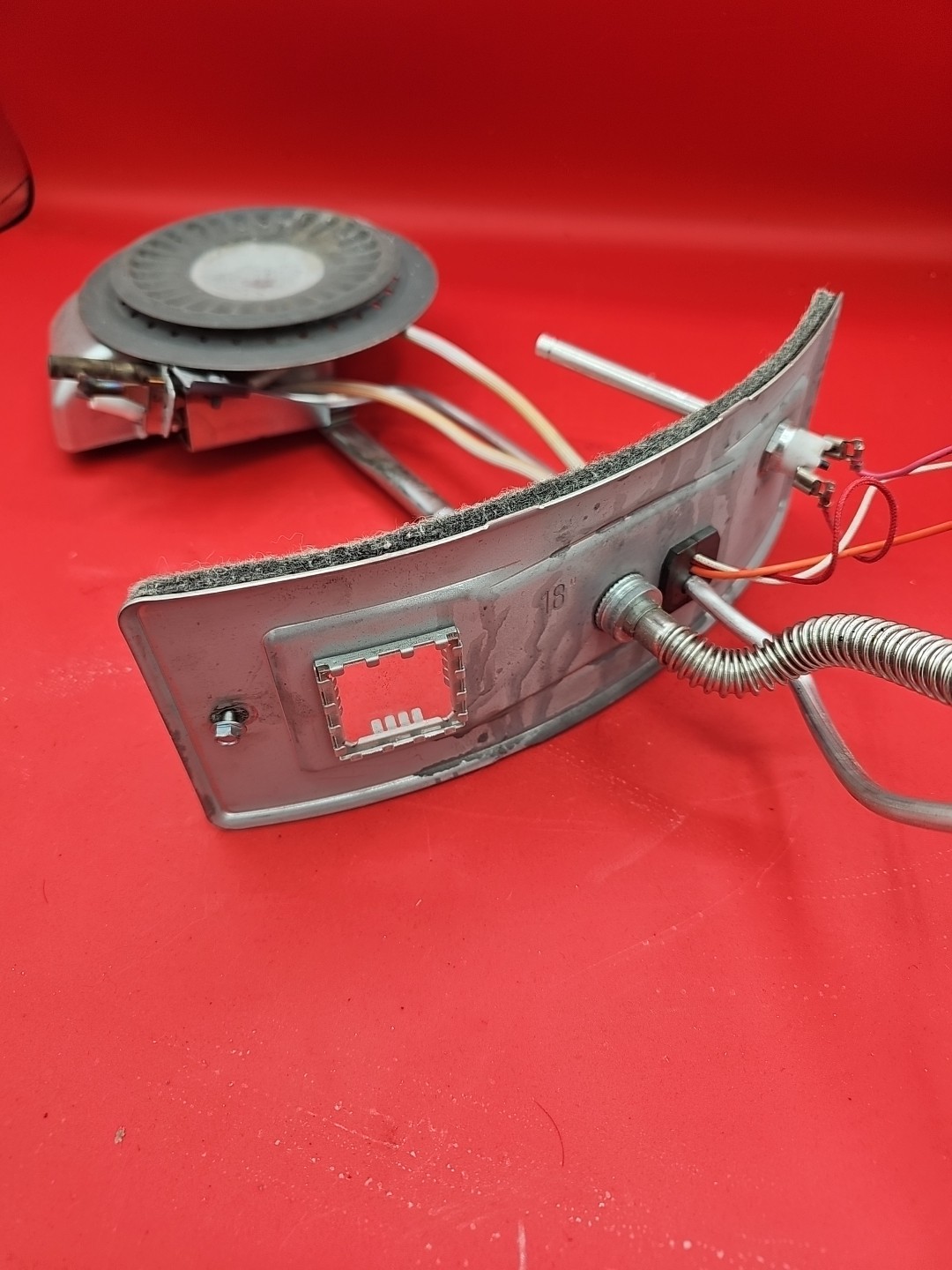 AO Smith 18 Inch Burner Assembly Natural Gas 321165-002 CS8840B1117 100078039