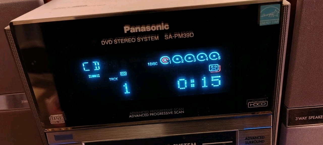 Panasonic SA-PM39D 5 Disc Changer Hybrid CD DVD Cassette Stereo Tape Player.