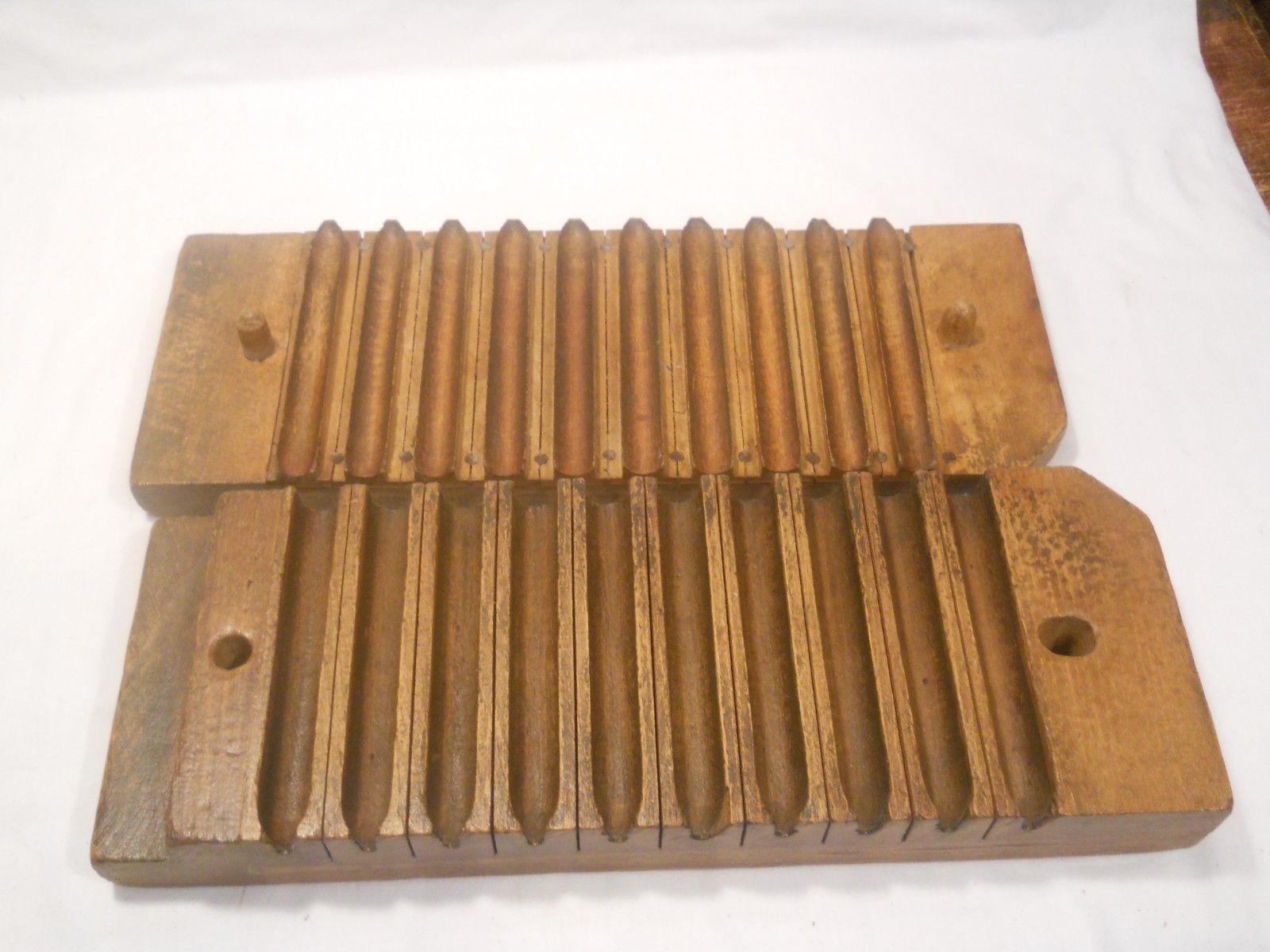 Vintage The Miller Dubrul & Peters Mfg. Co. Wood 10 Cigar Mold Press Tobacco