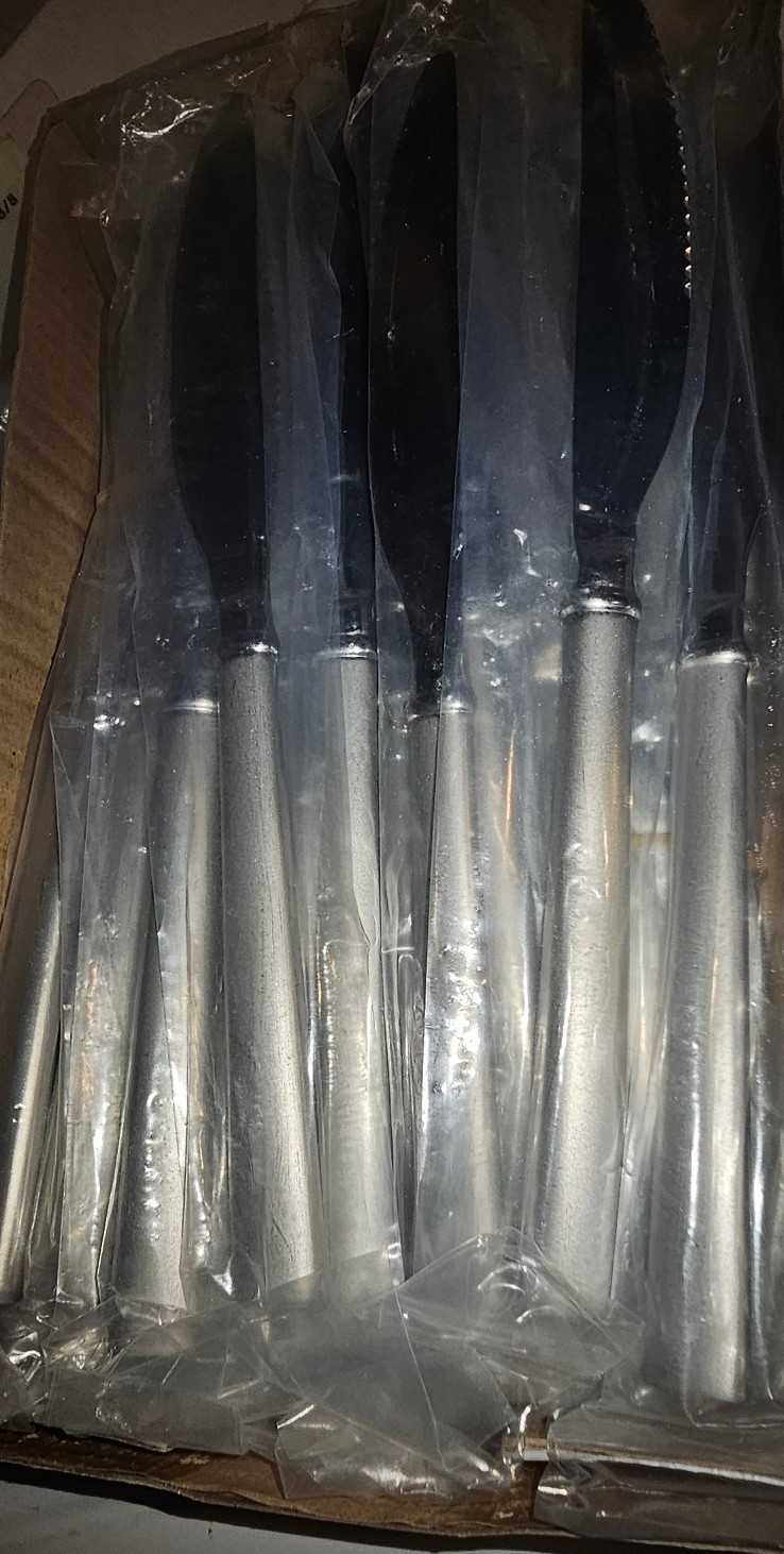 World Tableware Brandware 4945262YH Stainless Dinner Knife 285 Heavy Duty (36PK)