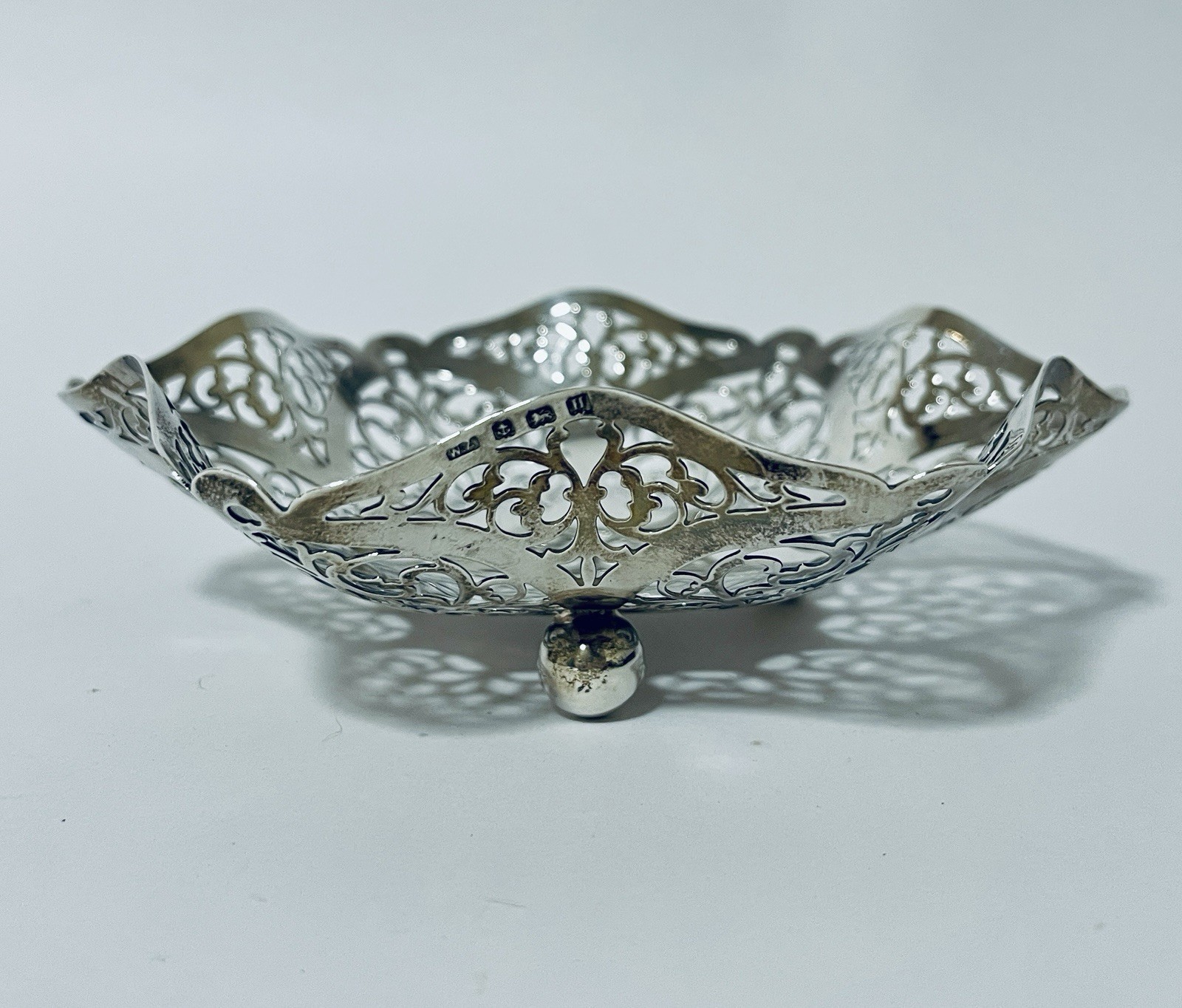 Large Antique Solid Sterling Silver Pierced Bonbon Dish / Bowl 1923