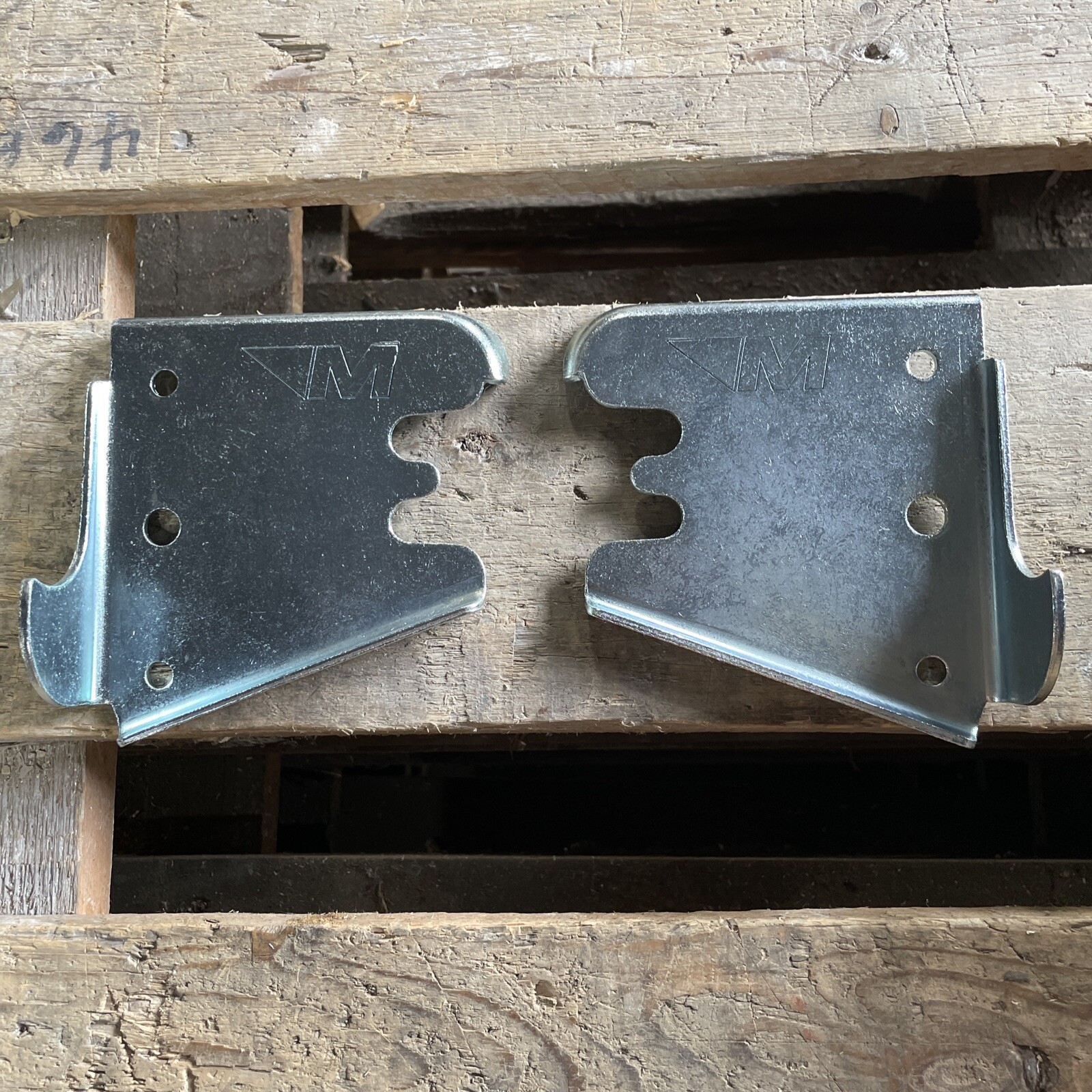 Magliner Handle Plate for Gemini Hand Carts 302093 + 302092 SET (1 Each L & R)