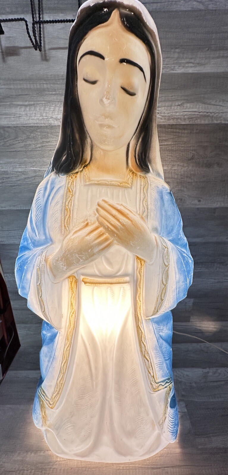 Vintage Mary Nativity Blow Mold Yard Decor Works