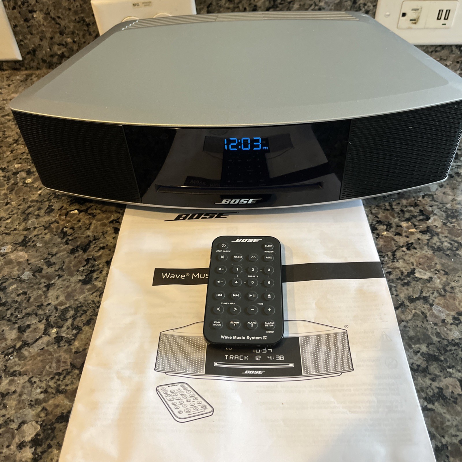 Bose Wave Music System IV Stereo CD Player SoundTouch w/controller System Silver