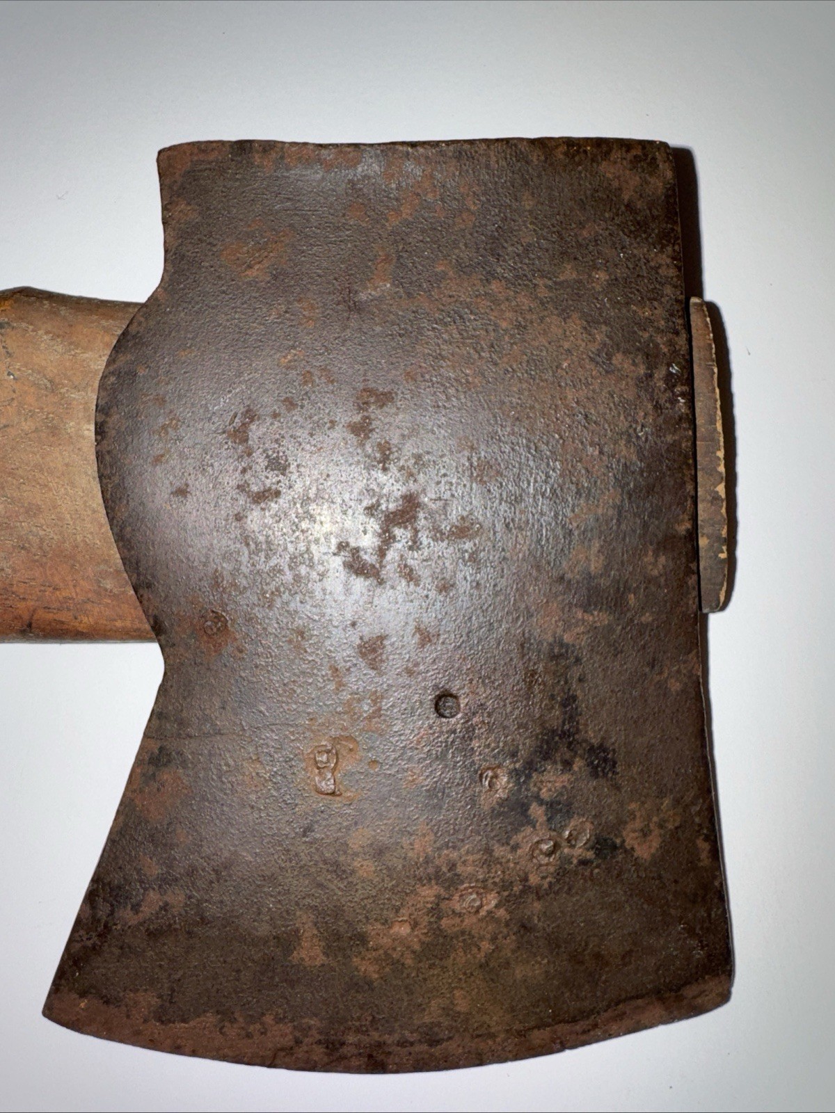 Vintage Embossed Belknap Blue Grass Single Bit Ax Thoroughbred Model