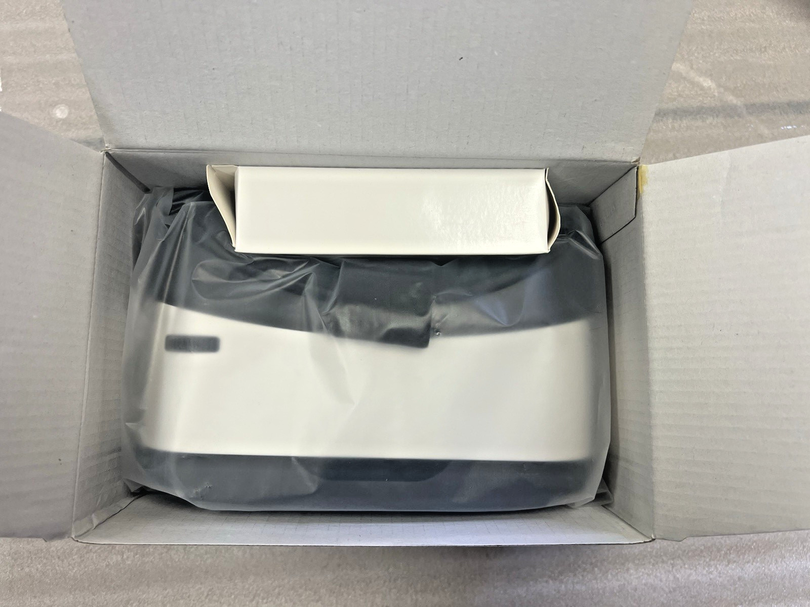 VR Headset Goggles for iPhone Android Smartphone 3D Virtual Reality Glasses